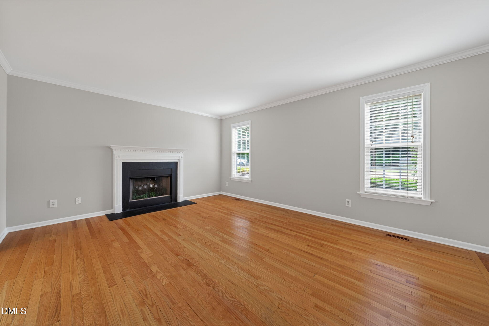 701 Arbor Greene Drive Property Photo 11