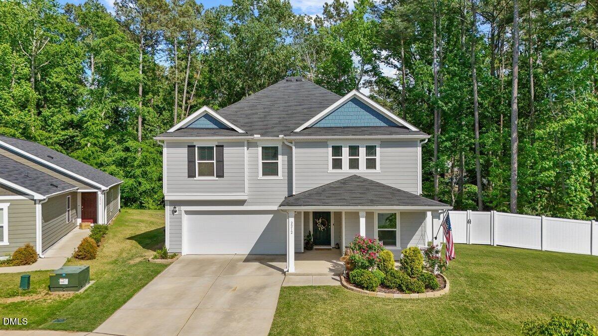 2212 Feather Rock Drive Property Photo 2