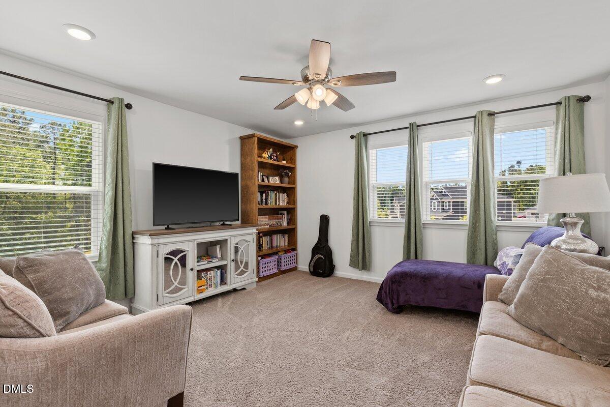 2212 Feather Rock Drive Property Photo 14