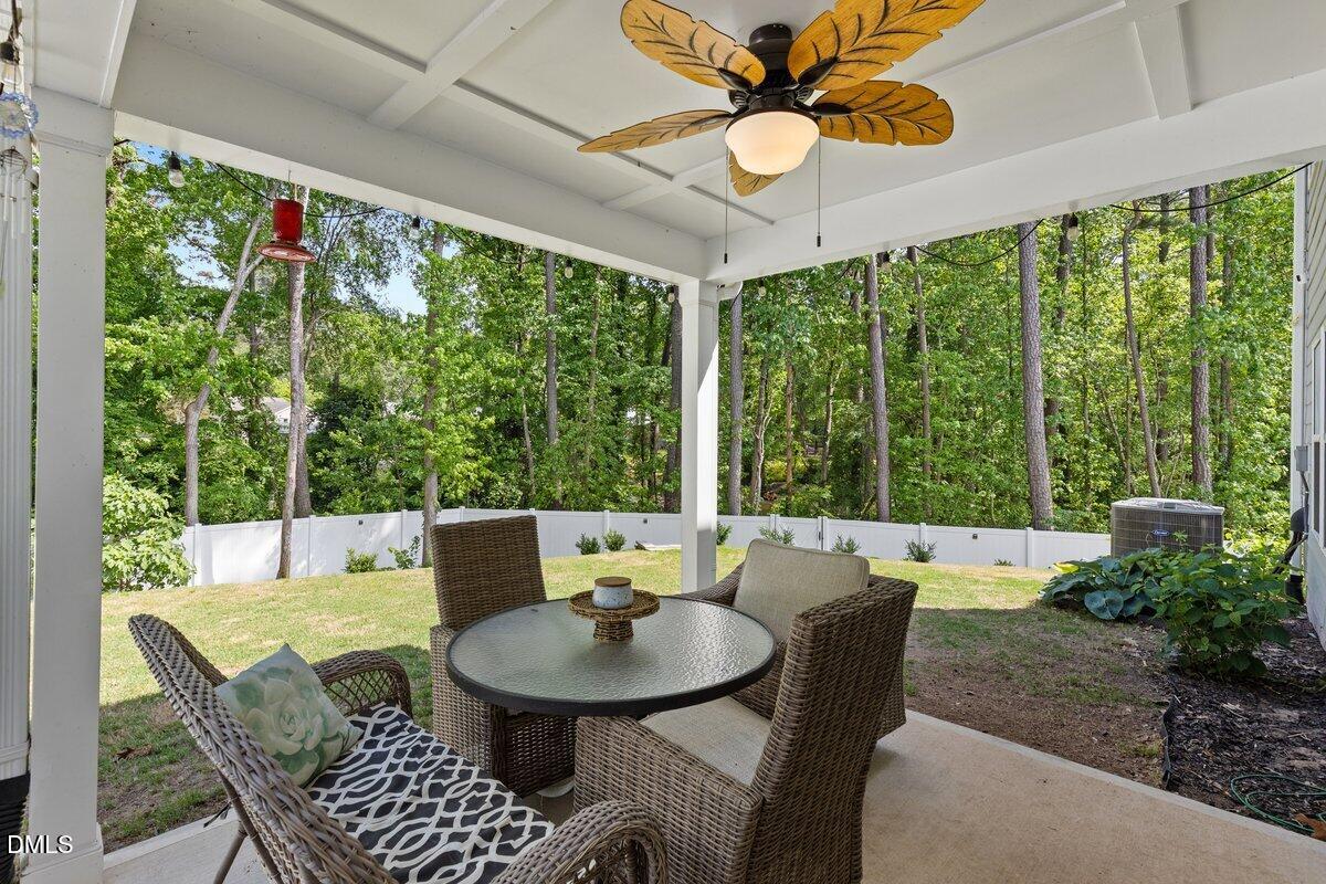 2212 Feather Rock Drive Property Photo 18