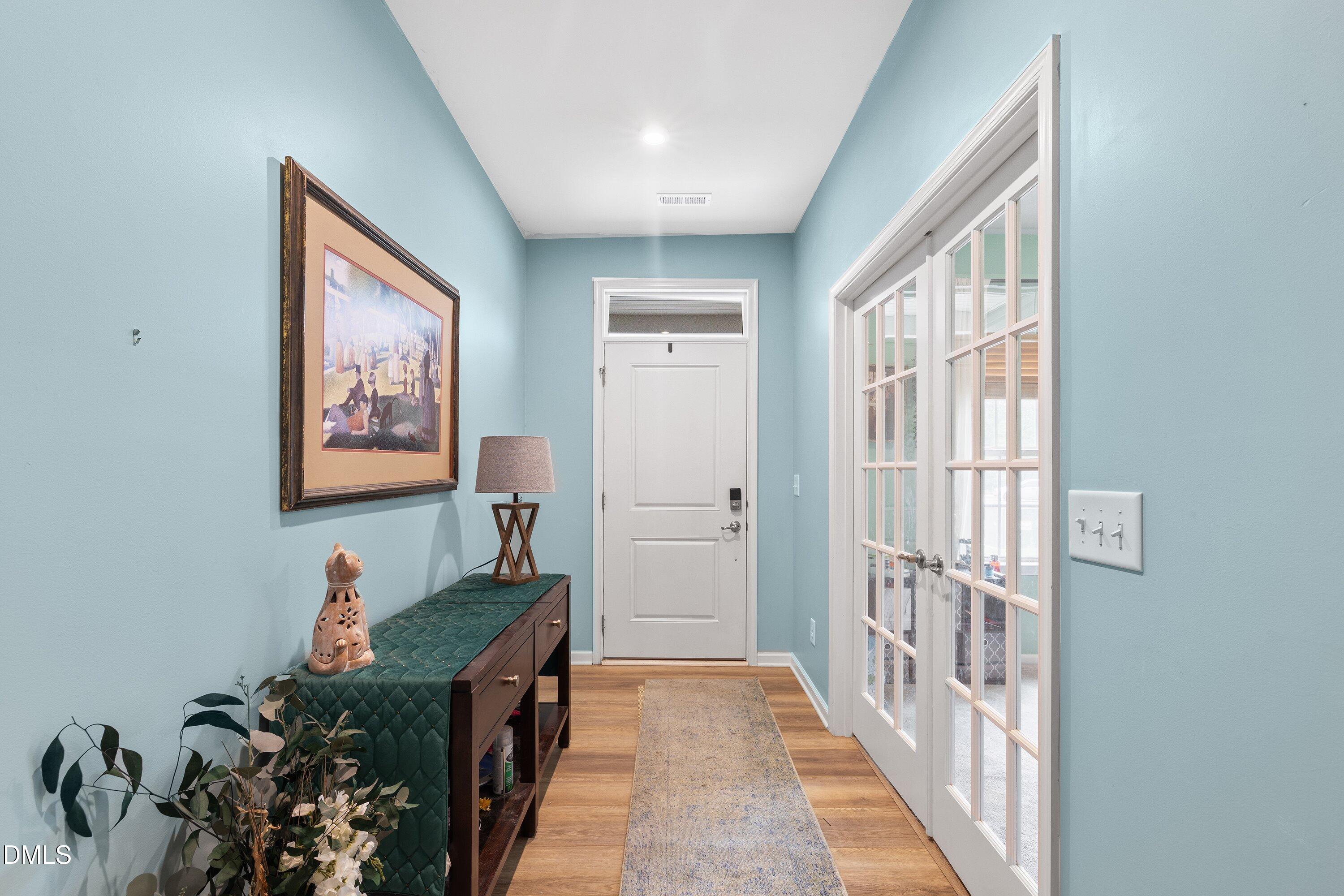1109 Spring Meadow Way Property Photo 4