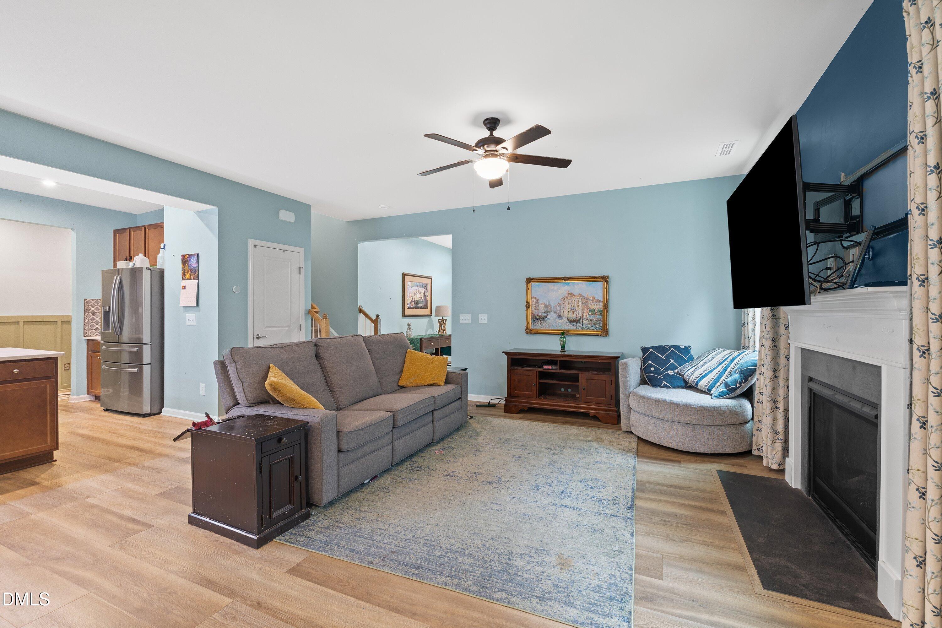 1109 Spring Meadow Way Property Photo 9