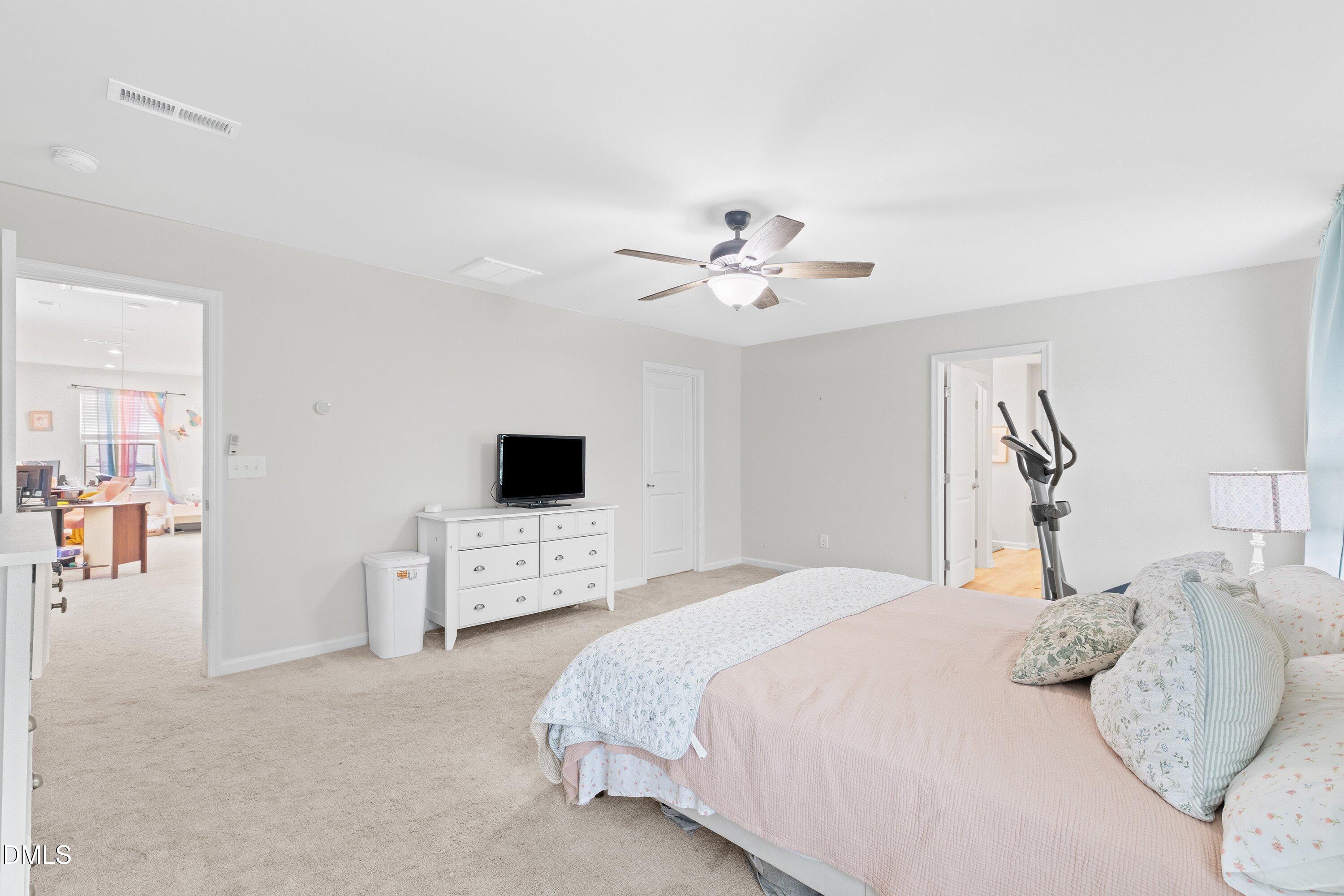 1109 Spring Meadow Way Property Photo 23