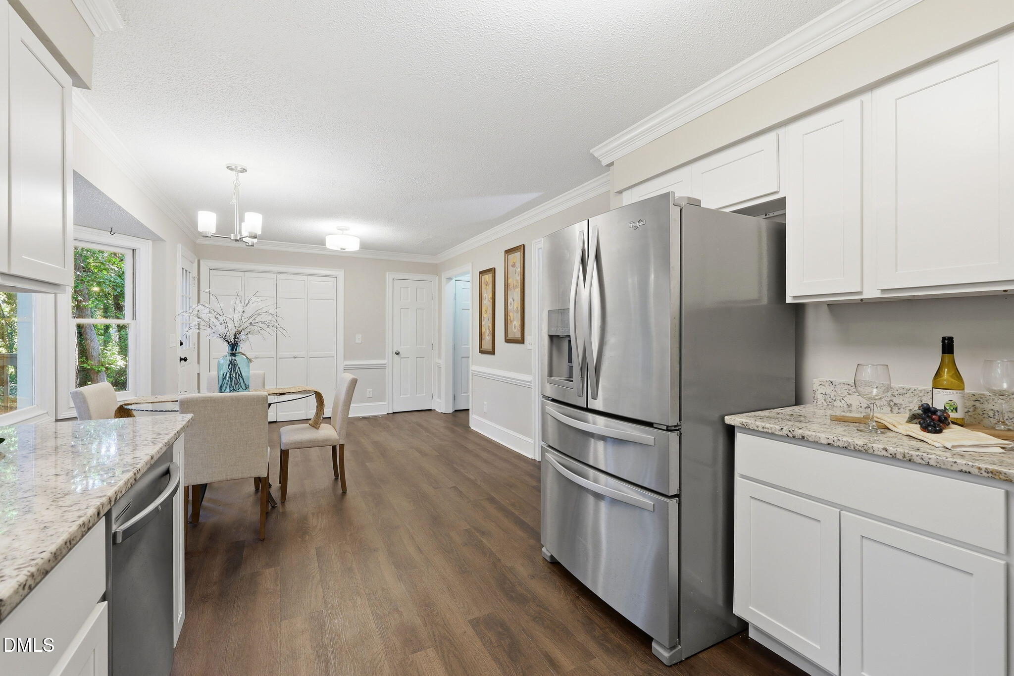3329 Derbyshire Place Property Photo 6