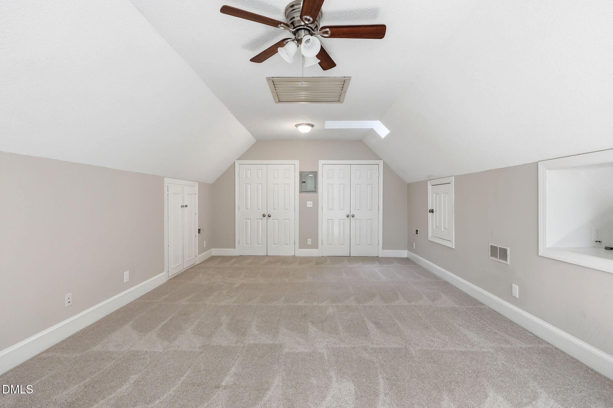 3329 Derbyshire Place Property Photo 16