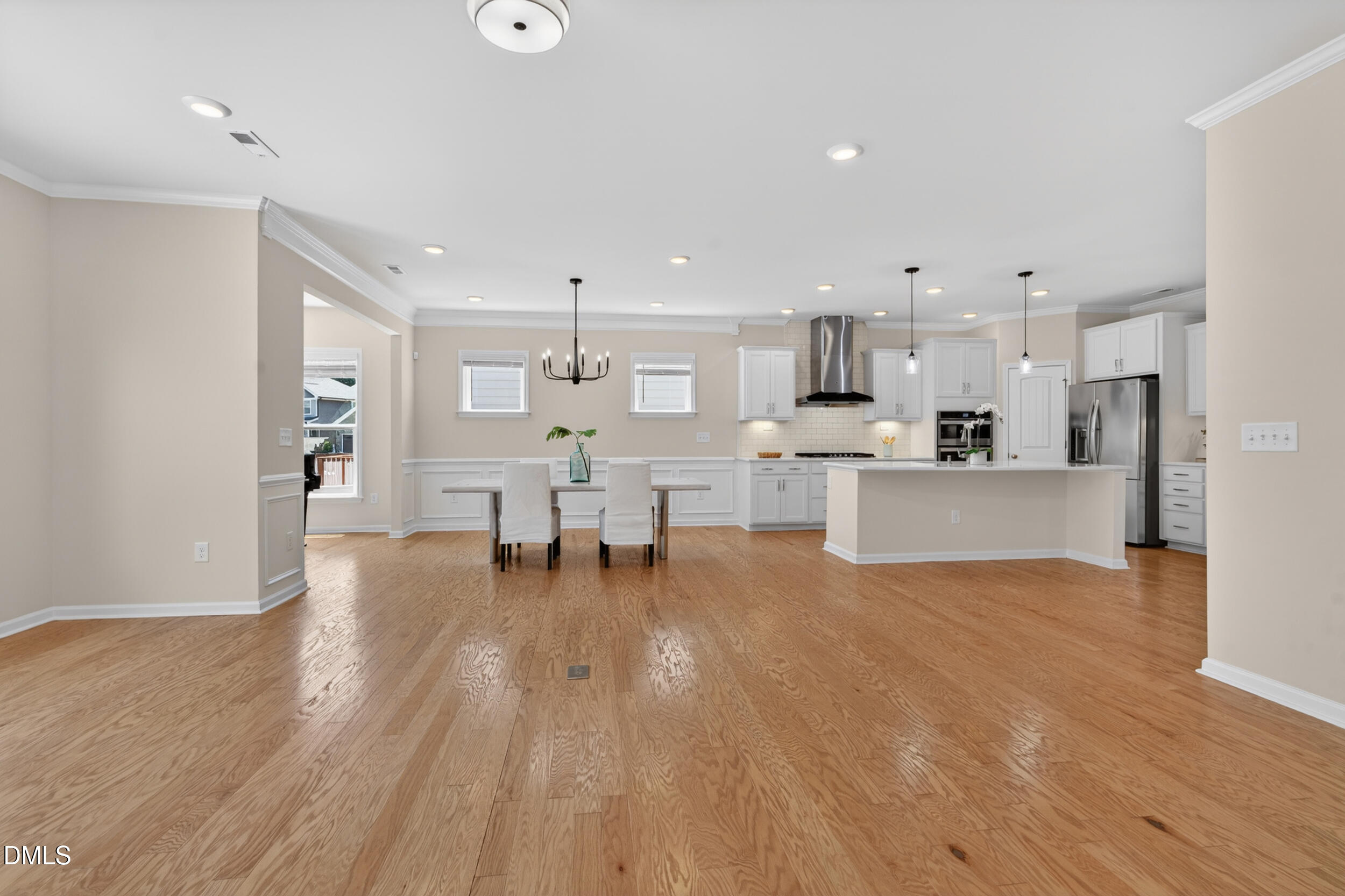 573 Spire Bend Property Photo 18