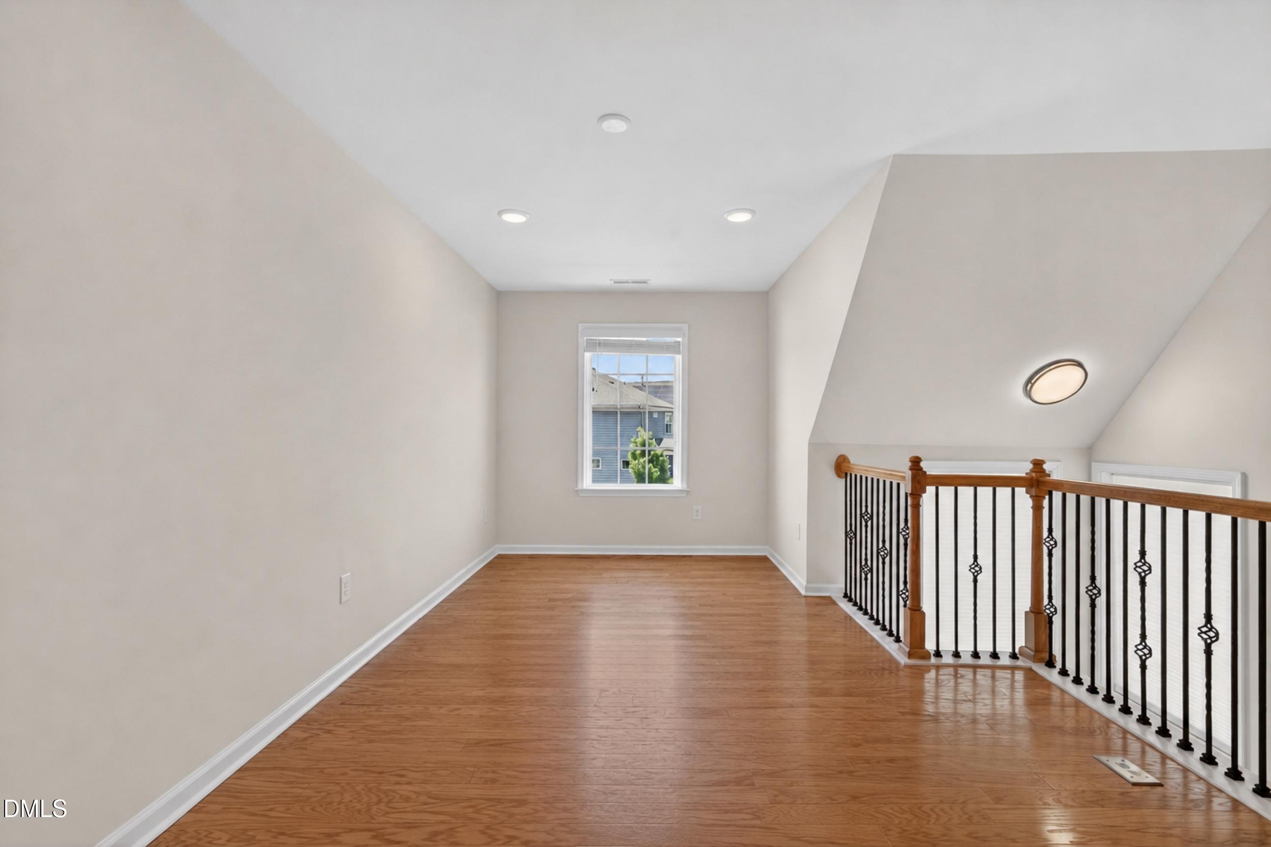 573 Spire Bend Property Photo 44