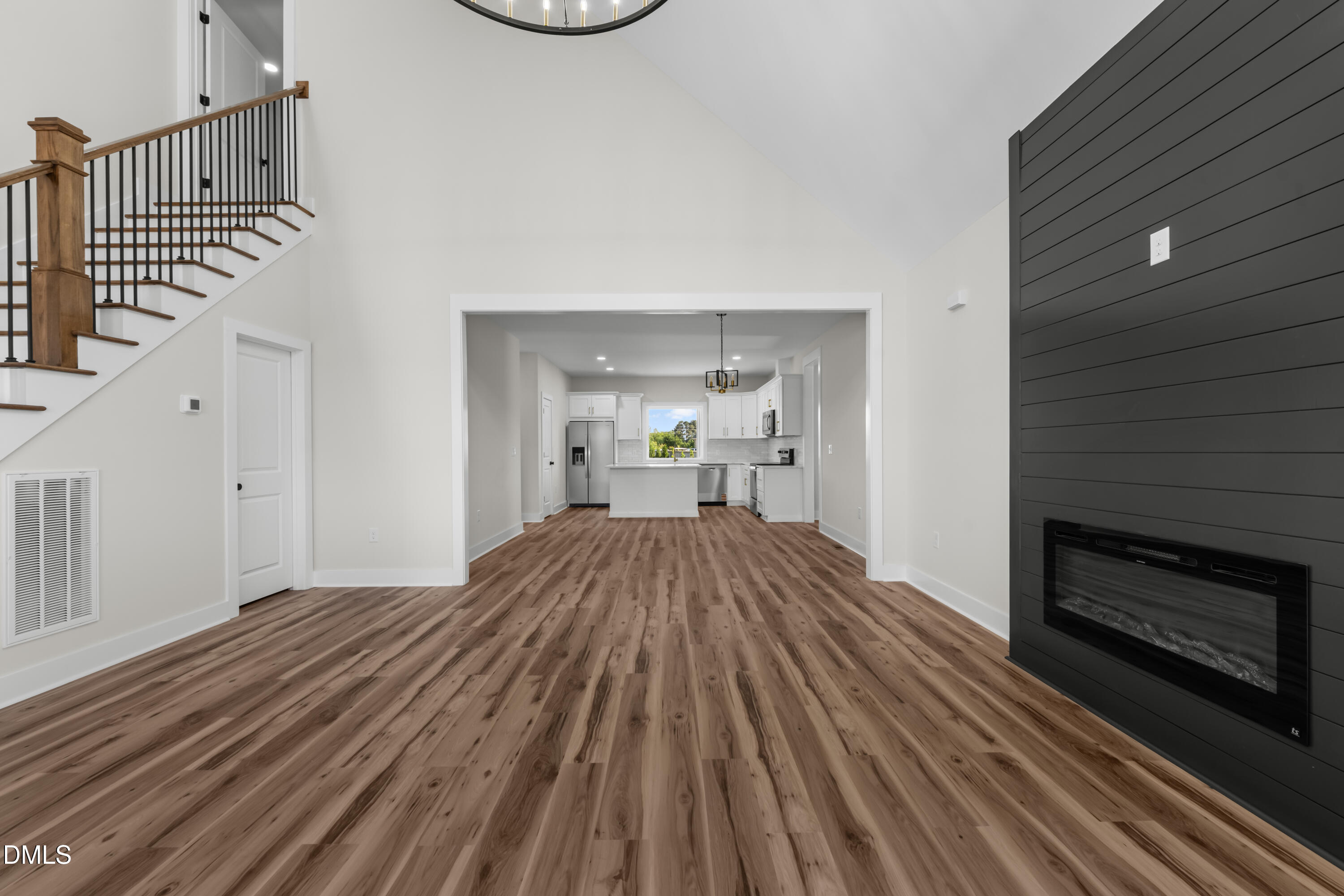 5225 Finch Road Property Photo 8