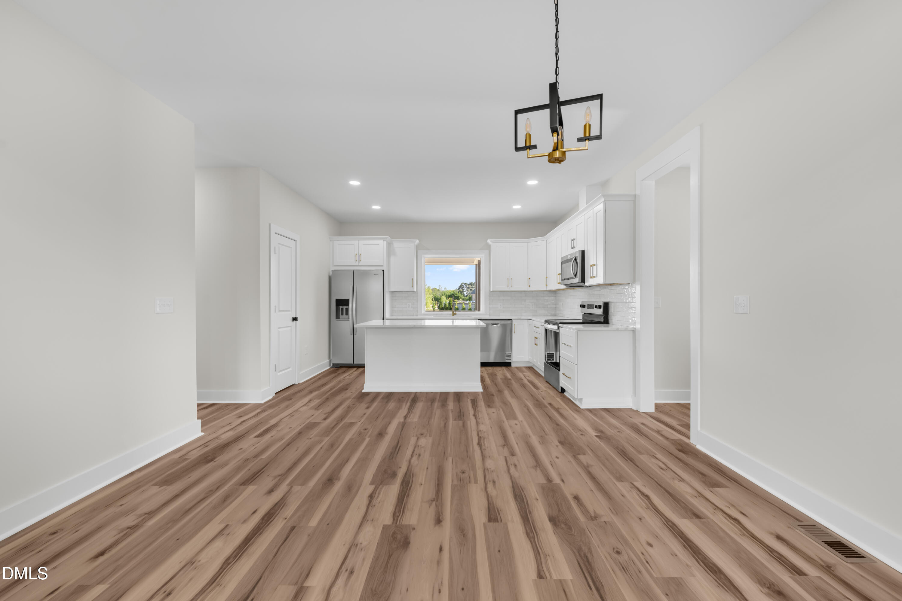 5225 Finch Road Property Photo 10