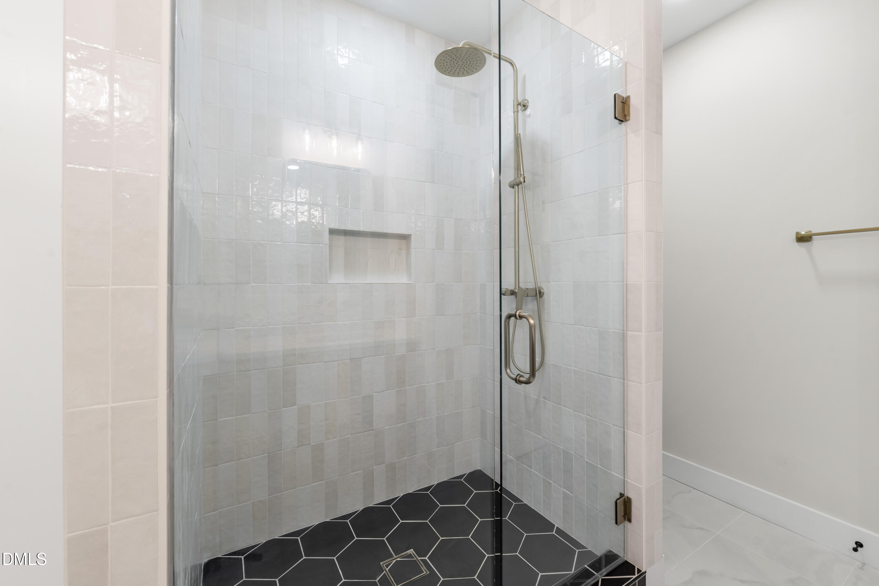 5225 Finch Road Property Photo 22