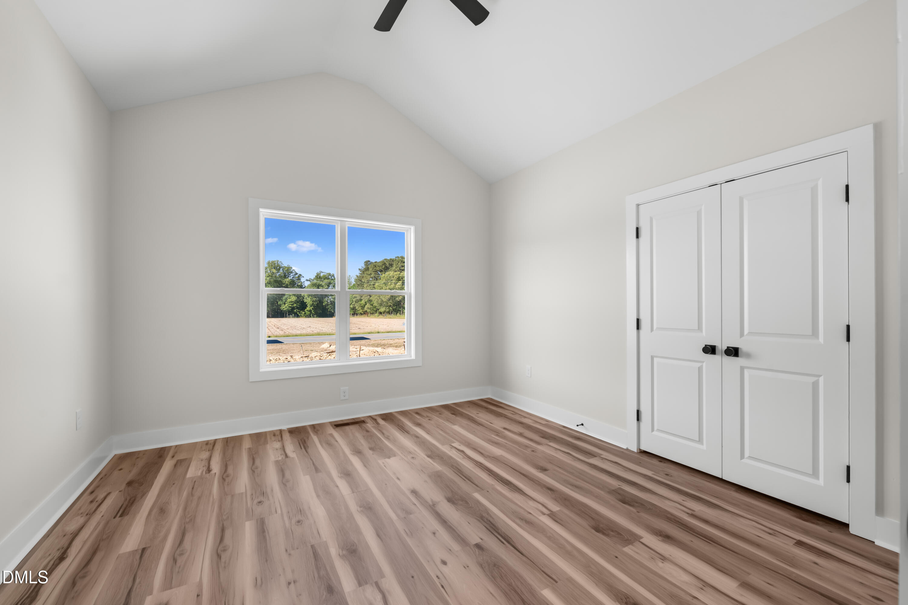 5225 Finch Road Property Photo 27