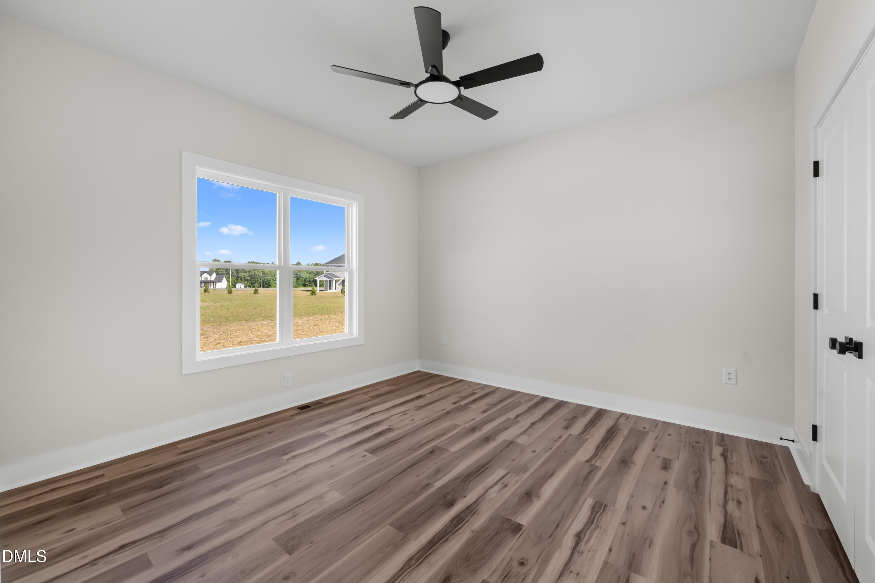 5225 Finch Road Property Photo 32