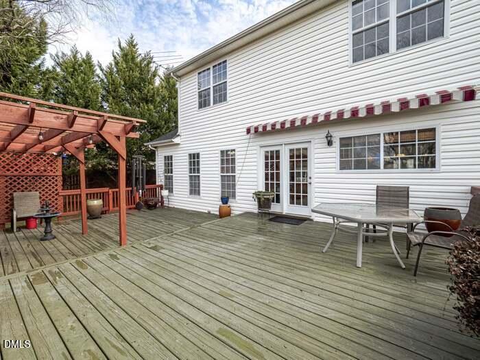 5513 Glencree Court Property Photo 3