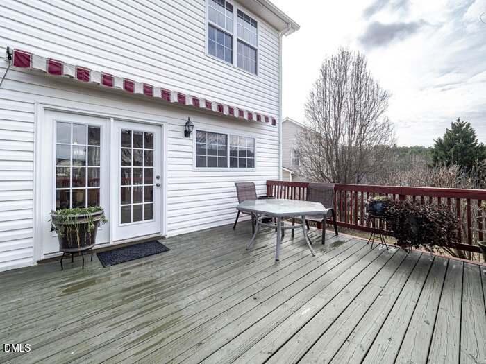 5513 Glencree Court Property Photo 5