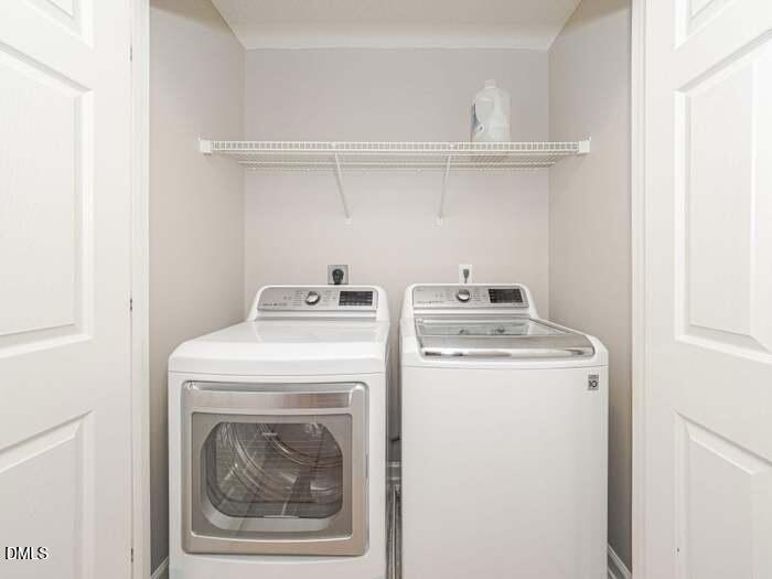 5513 Glencree Court Property Photo 8