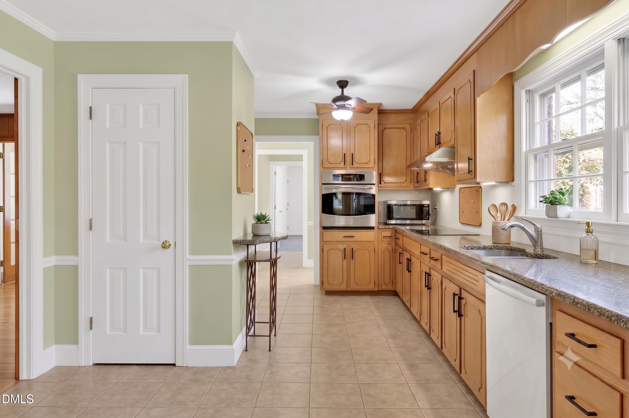 3007 Charwood Place Property Photo 11