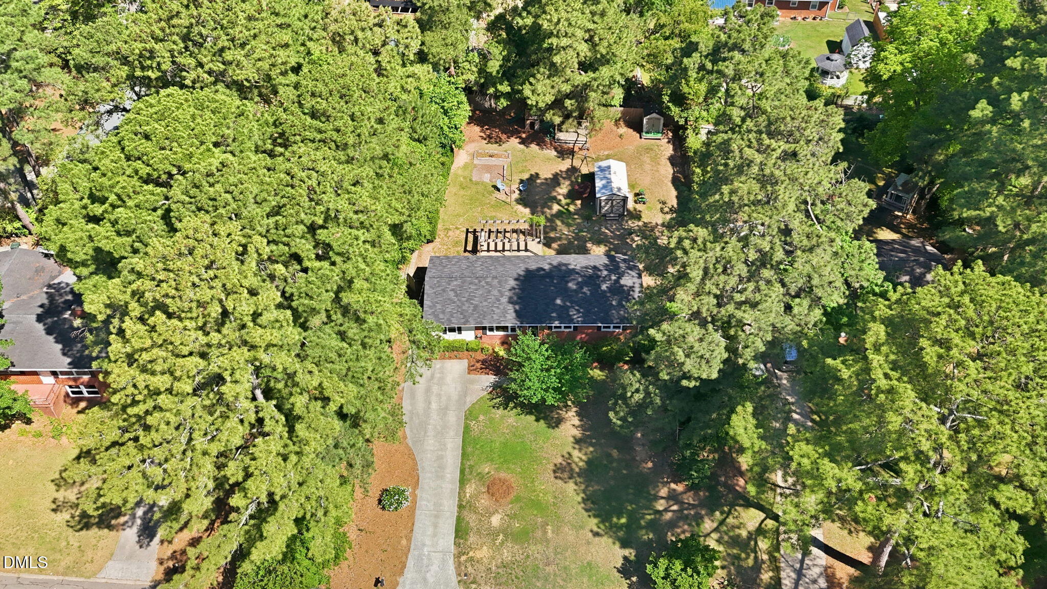 408 Lakeside Drive Property Photo 12
