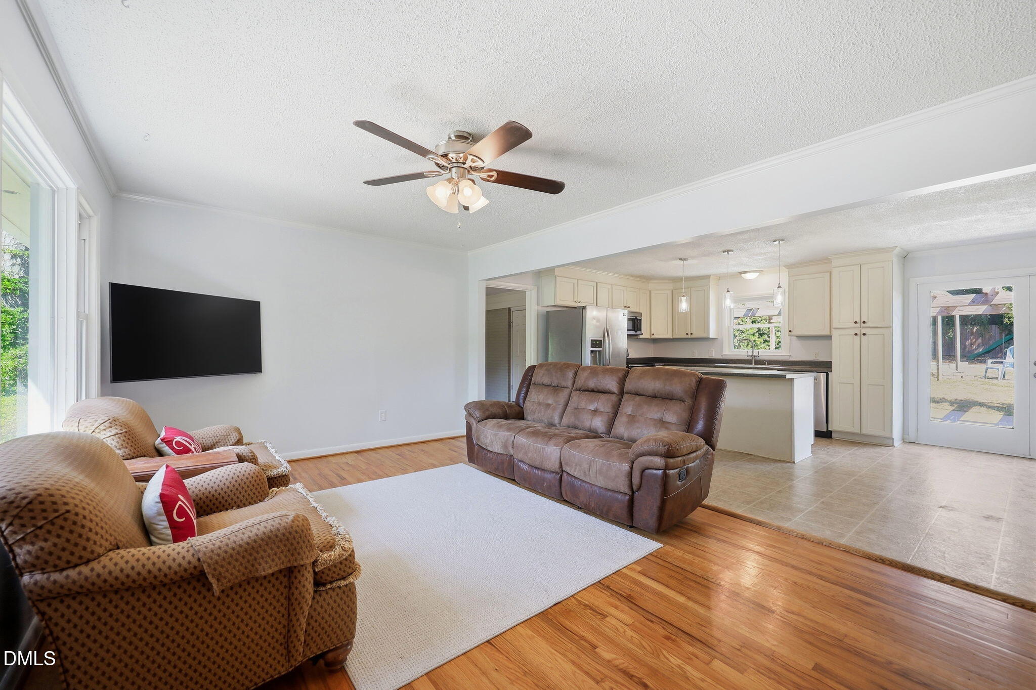 408 Lakeside Drive Property Photo 14