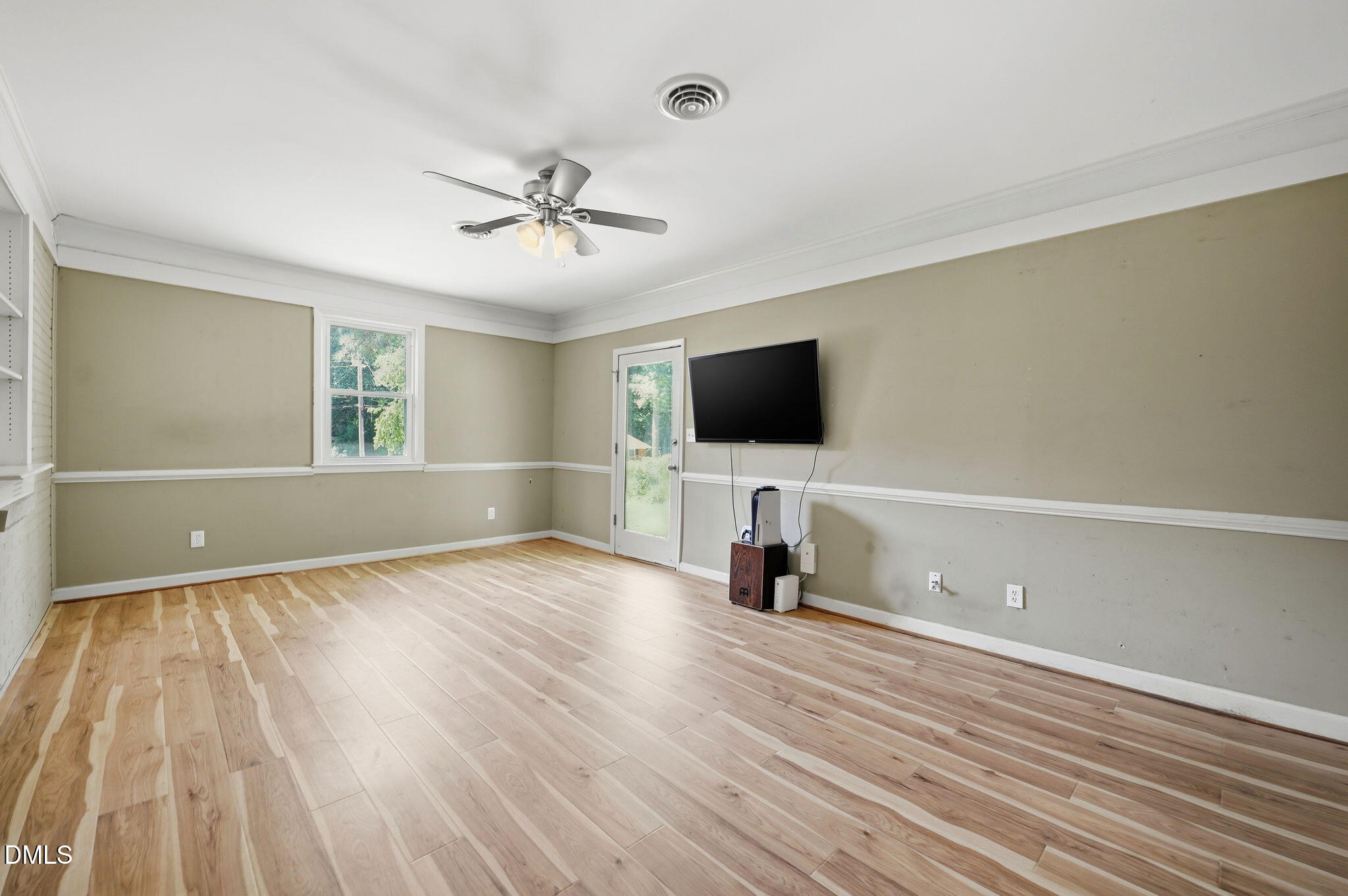 408 Lakeside Drive Property Photo 20