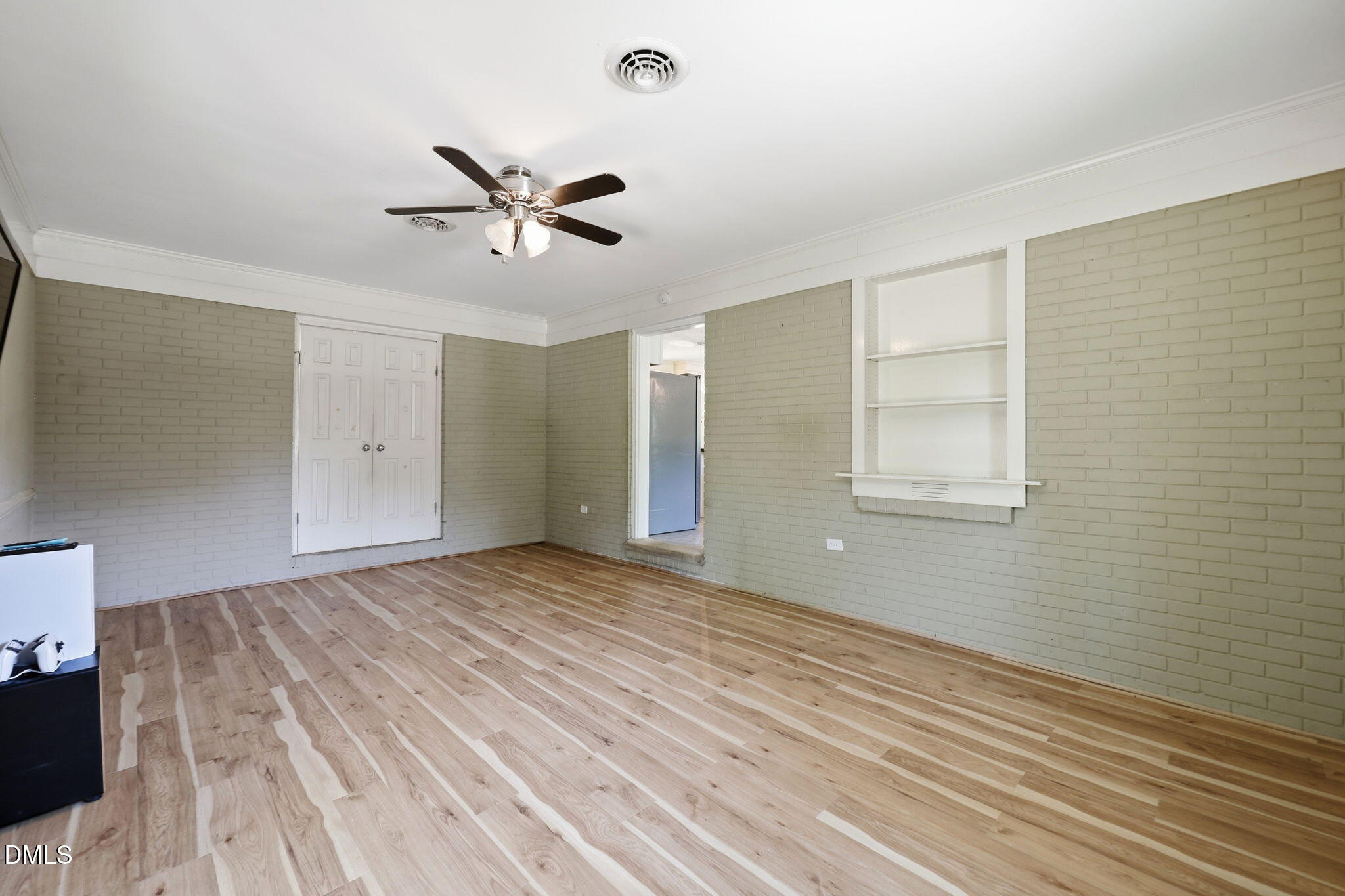 408 Lakeside Drive Property Photo 23