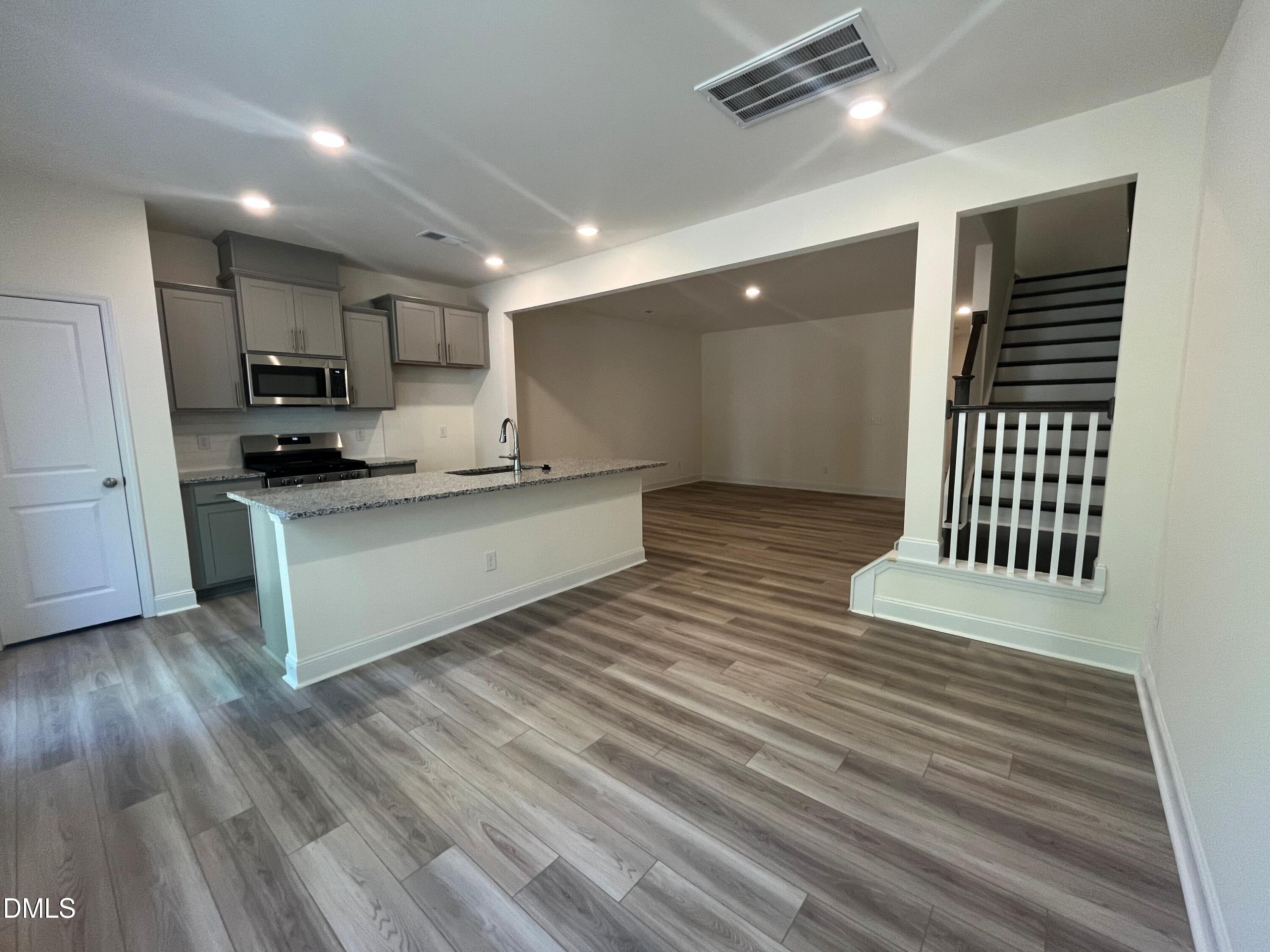1278 Hammond Drive Property Photo 15