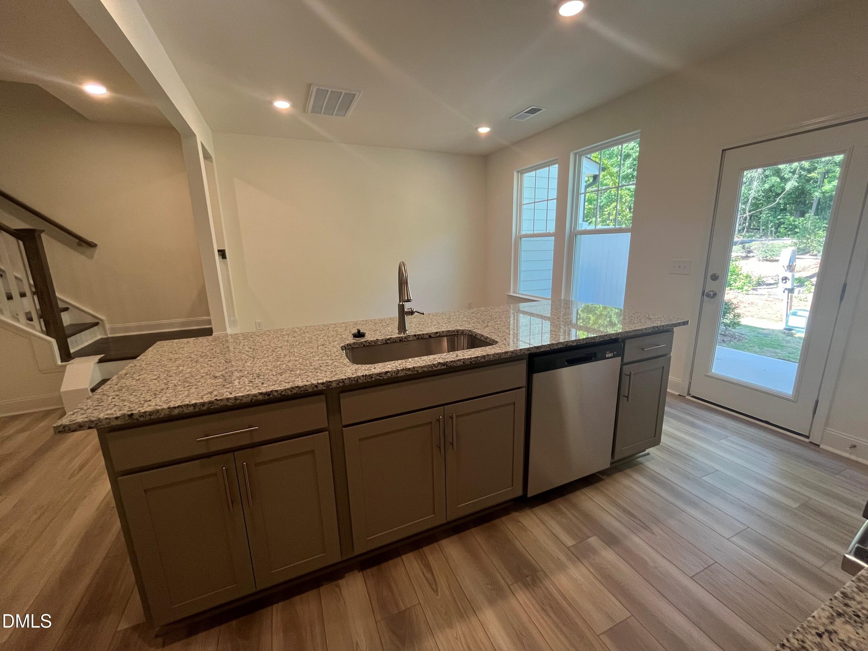 1278 Hammond Drive Property Photo 21