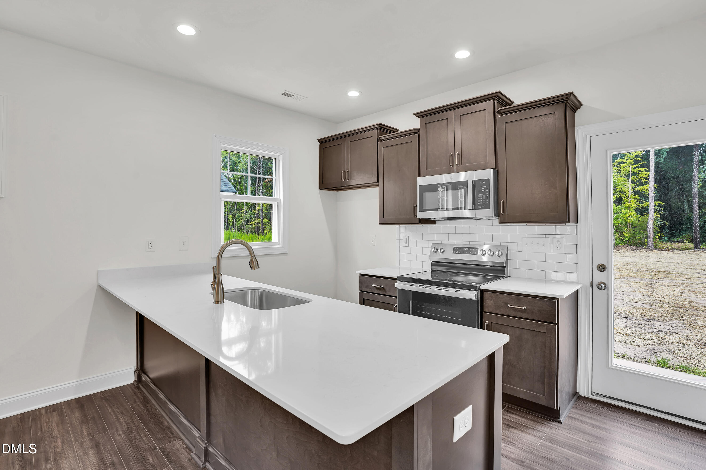 164 Jenkins Street Property Photo 6