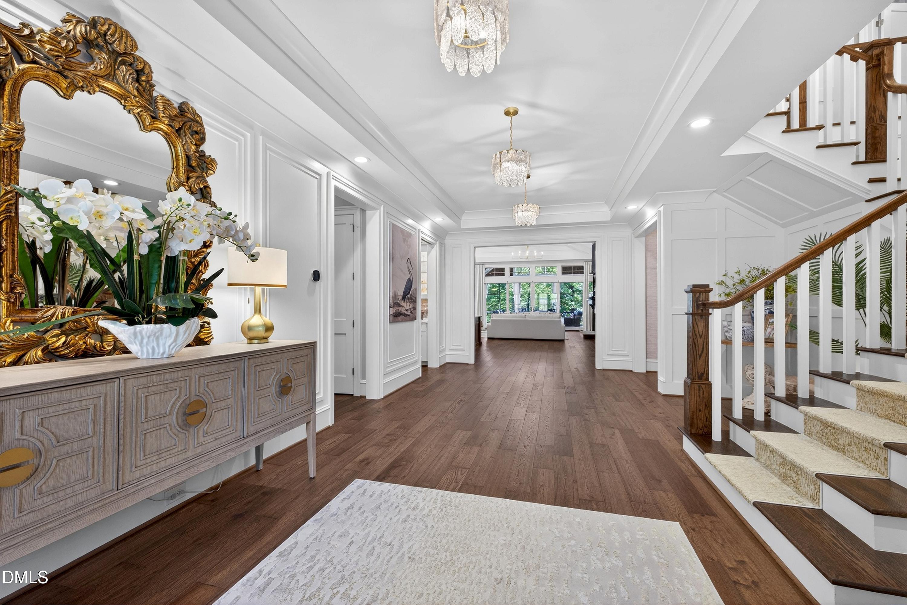 103 Dumbarton Court Property Photo 8