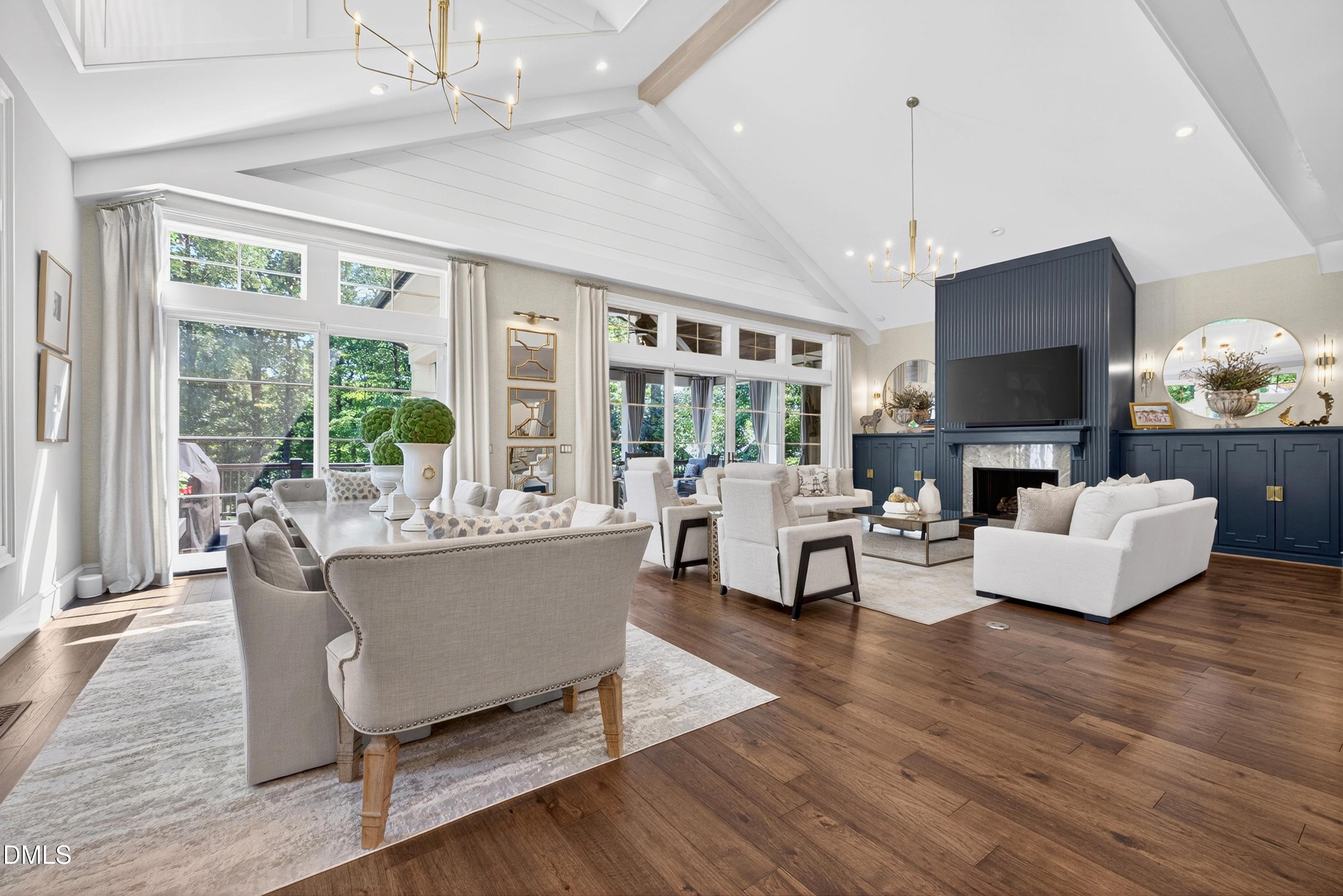 103 Dumbarton Court Property Photo 38