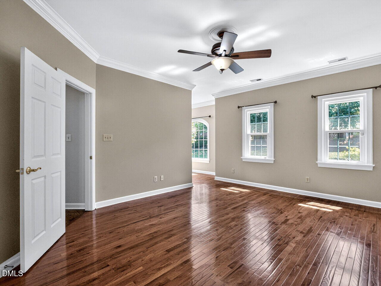 6101 Westglen Drive Property Photo 27