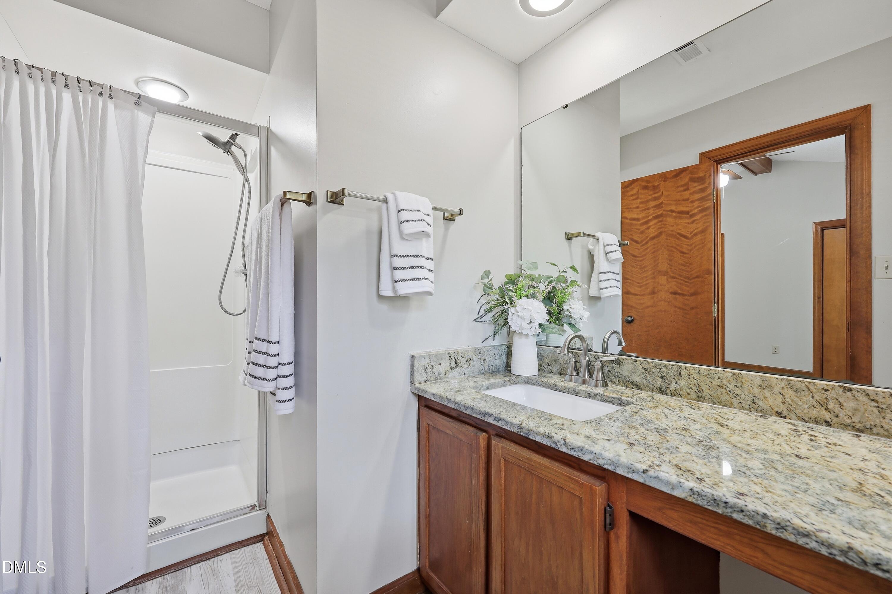 300 W Woodcroft Parkway Apt 26a Property Photo 19