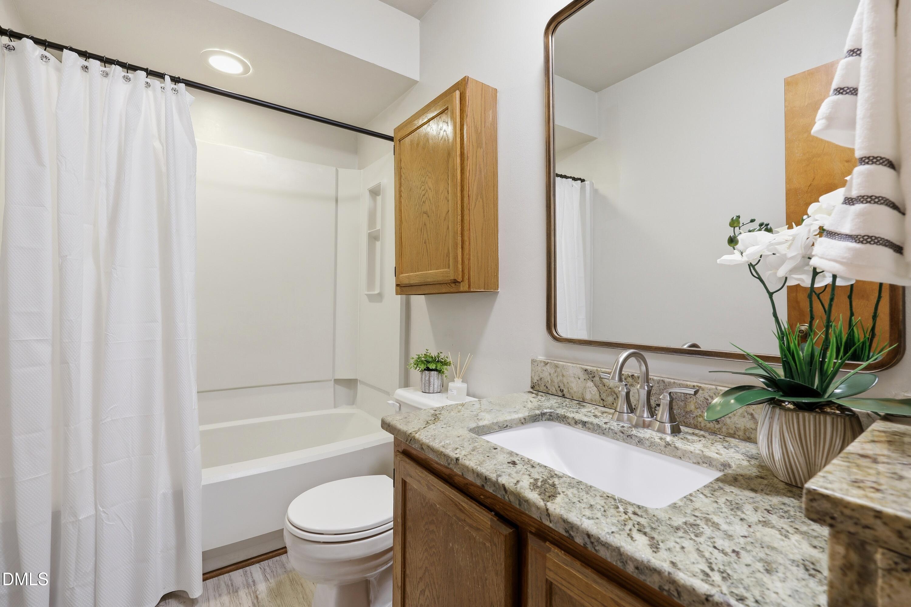 300 W Woodcroft Parkway Apt 26a Property Photo 23