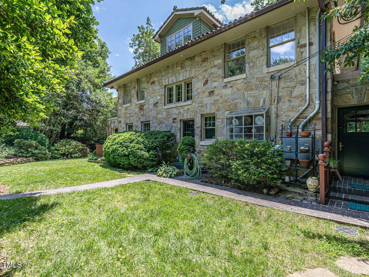 2501 Kenmore Drive Property Photo 45
