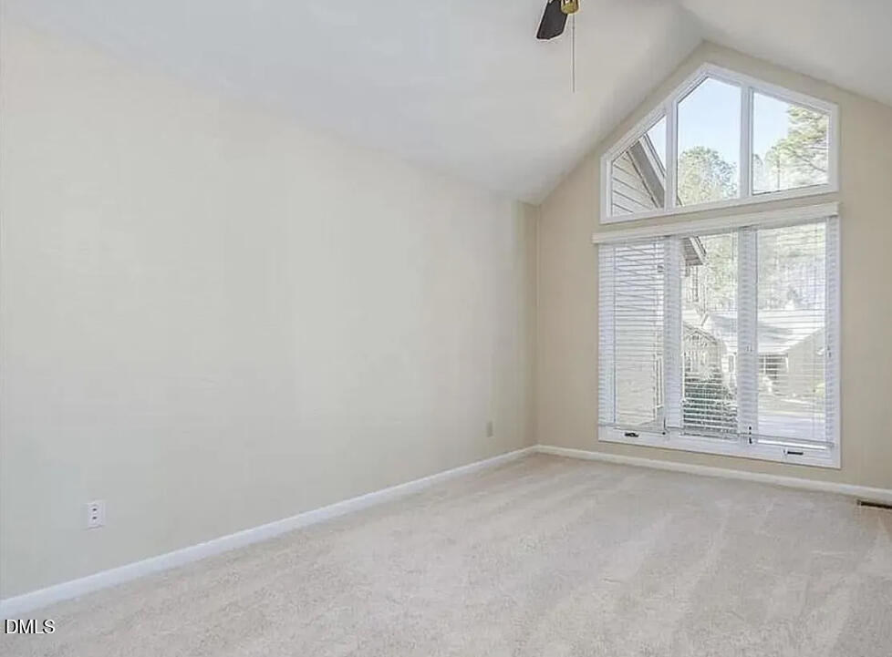 8031 Grey Oak Drive Property Photo 10