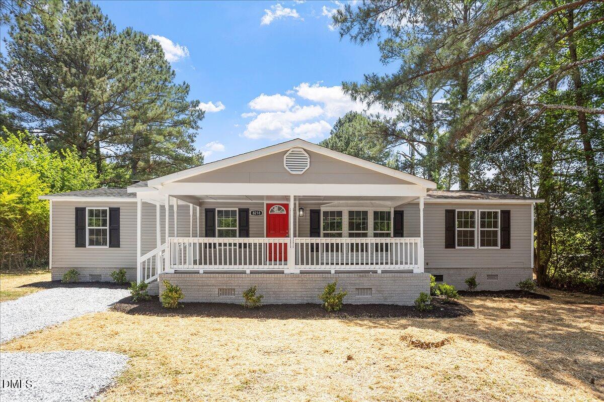 8218 N Nc 27 E Property Photo 1