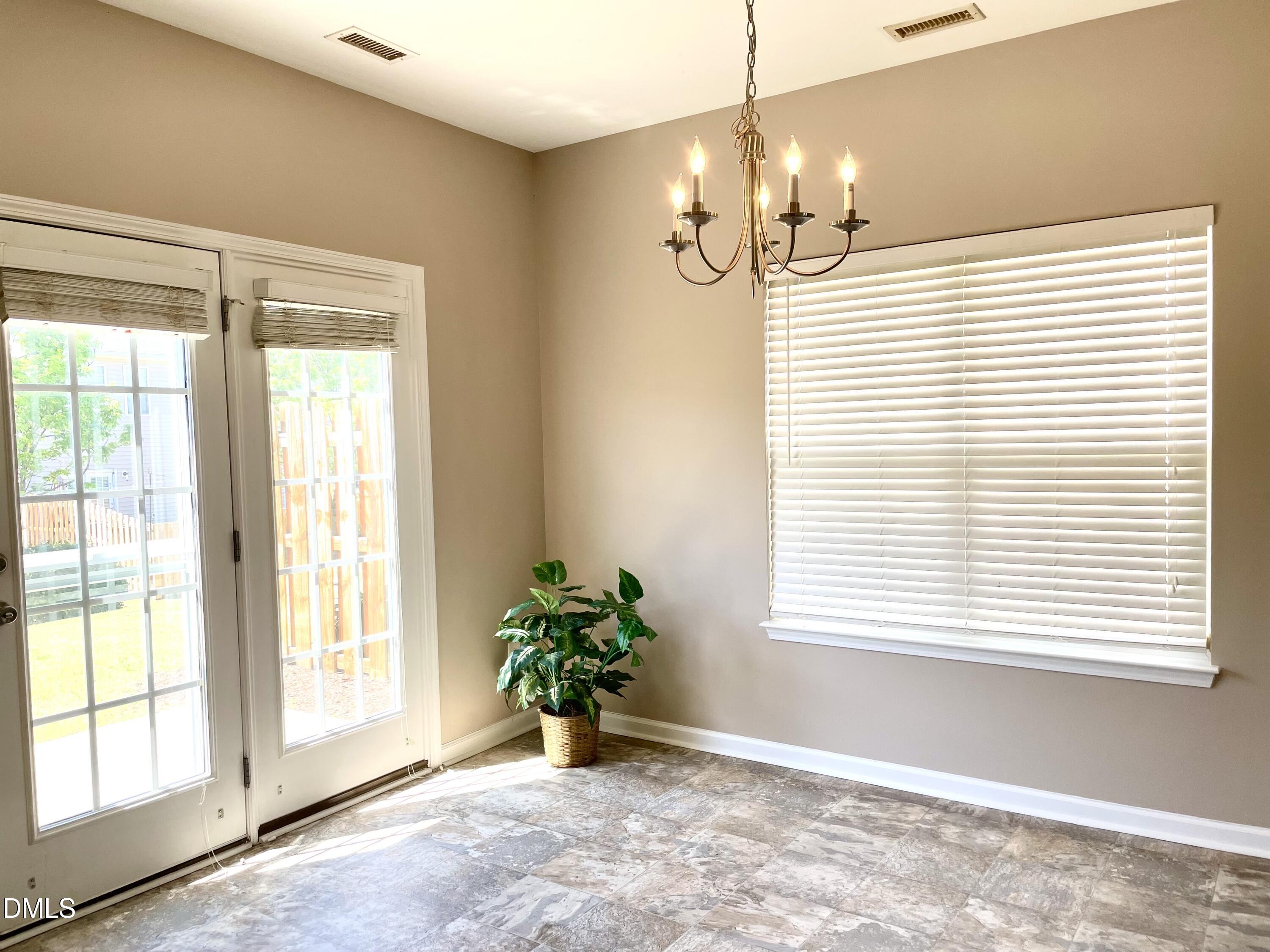 3531 Oneonta Avenue Property Photo 7