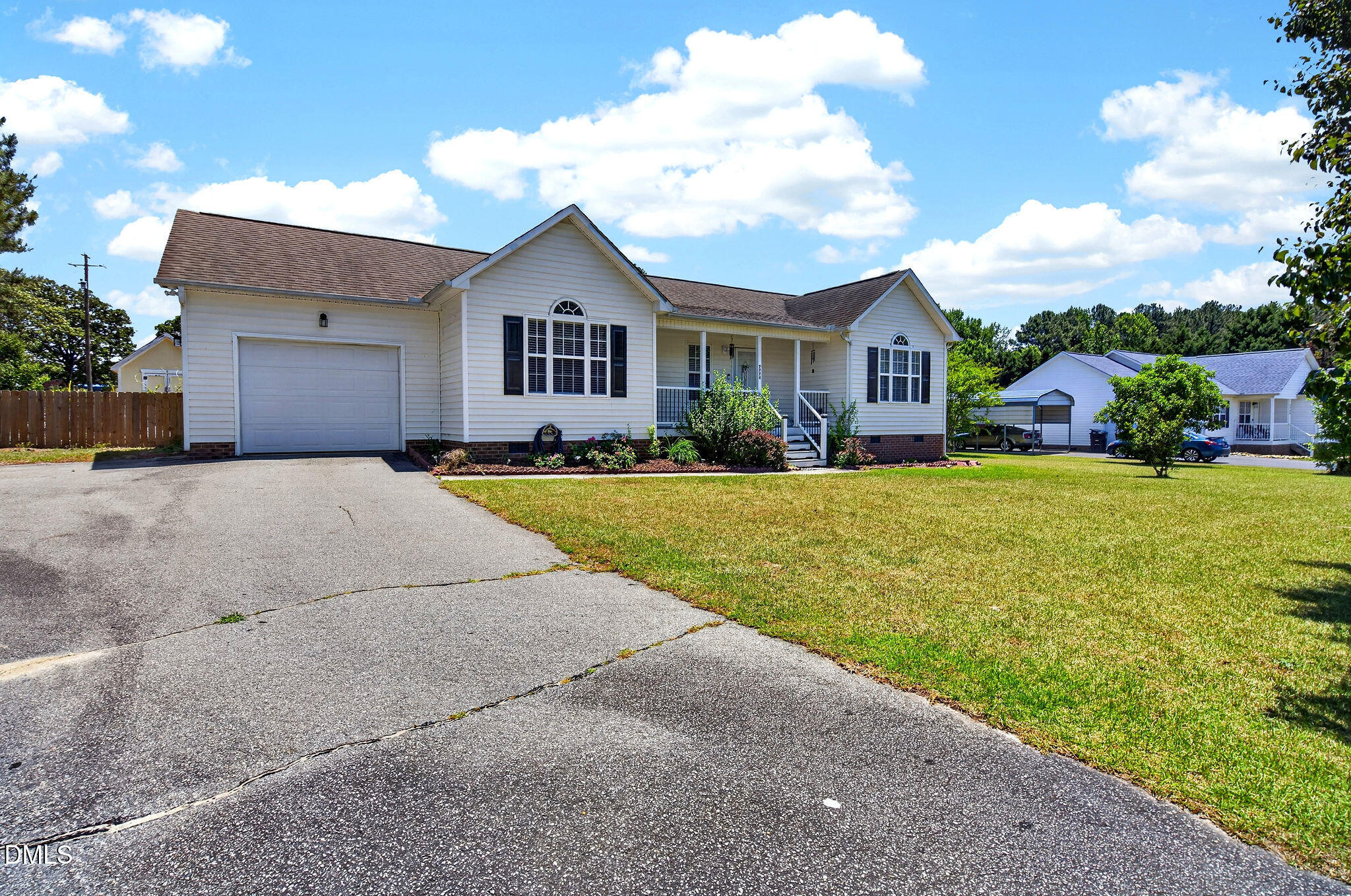 7776 Us 401 Property Photo 1