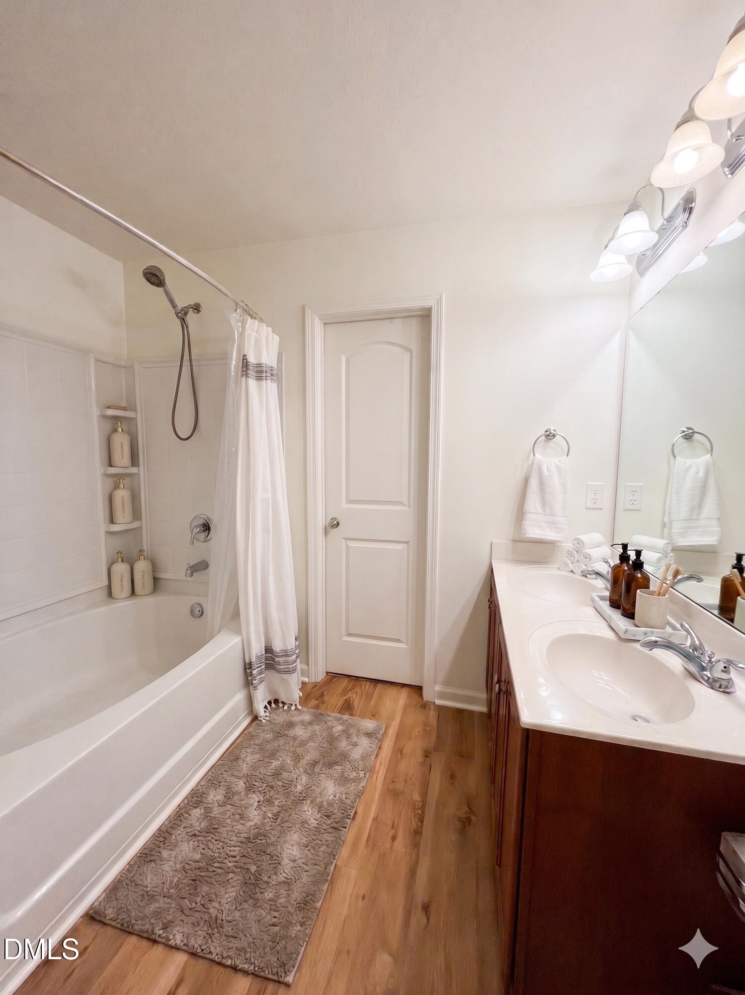 2920 Maidenhair Drive Property Photo 16
