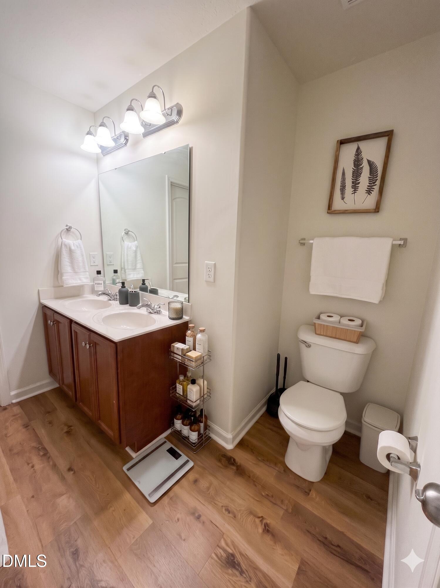 2920 Maidenhair Drive Property Photo 17