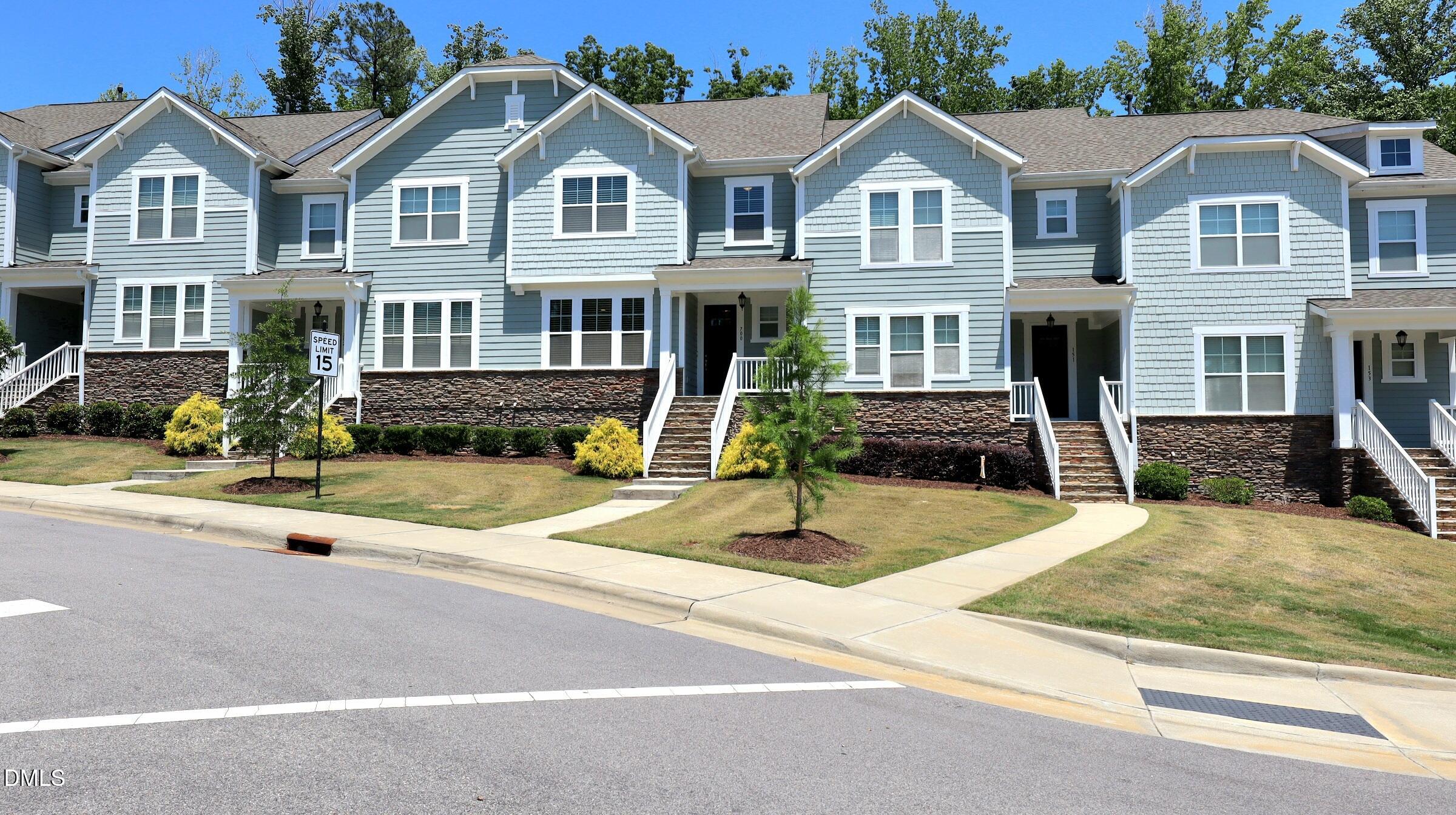 700 Carraway Garden Drive Property Photo 2