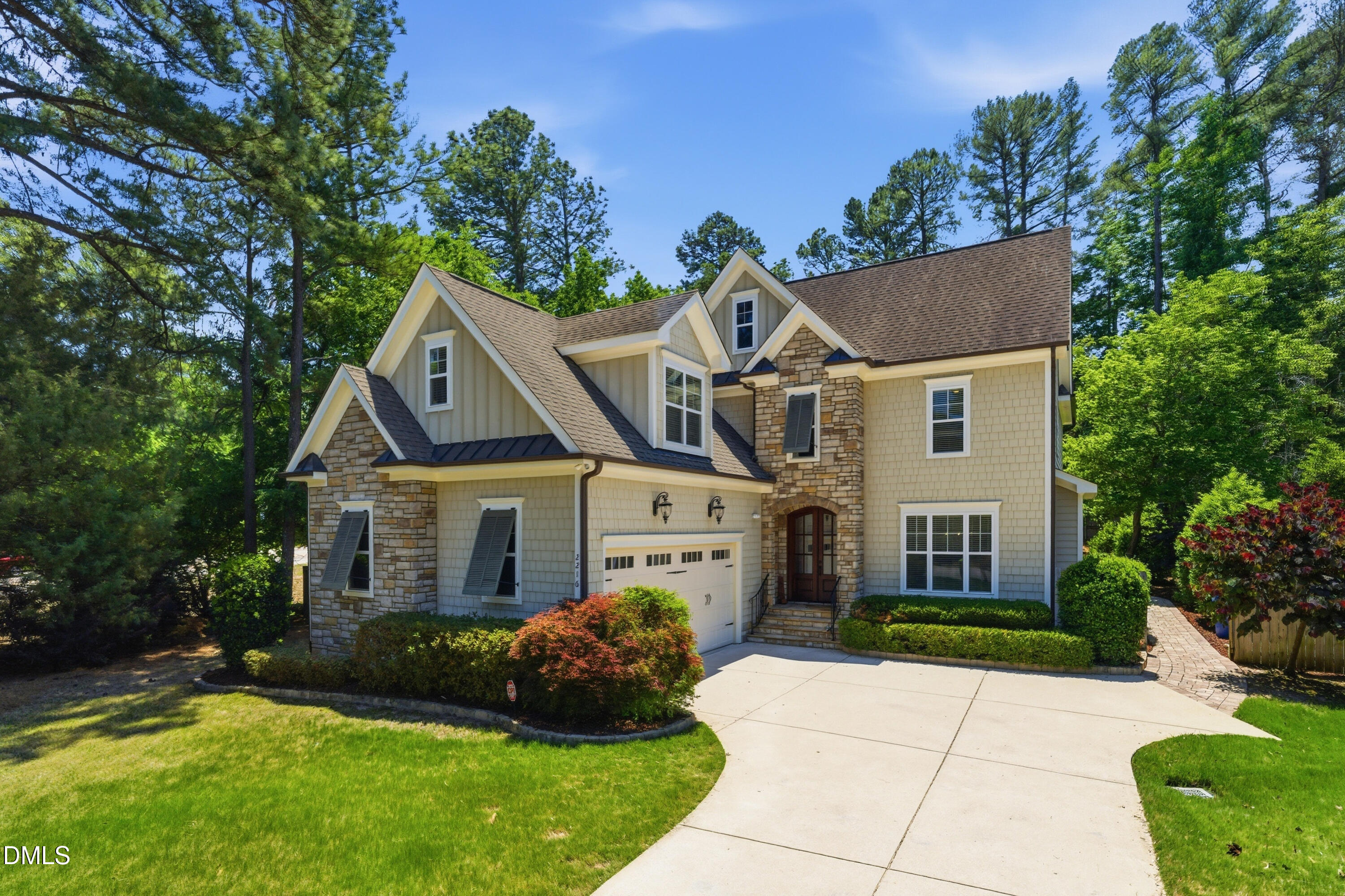 2216 Gresham Lake Road Property Photo 1