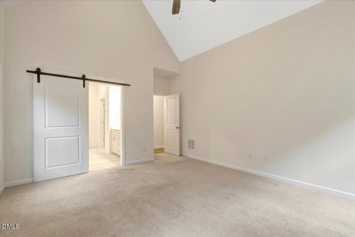 4535 Gresham Drive Property Photo 14