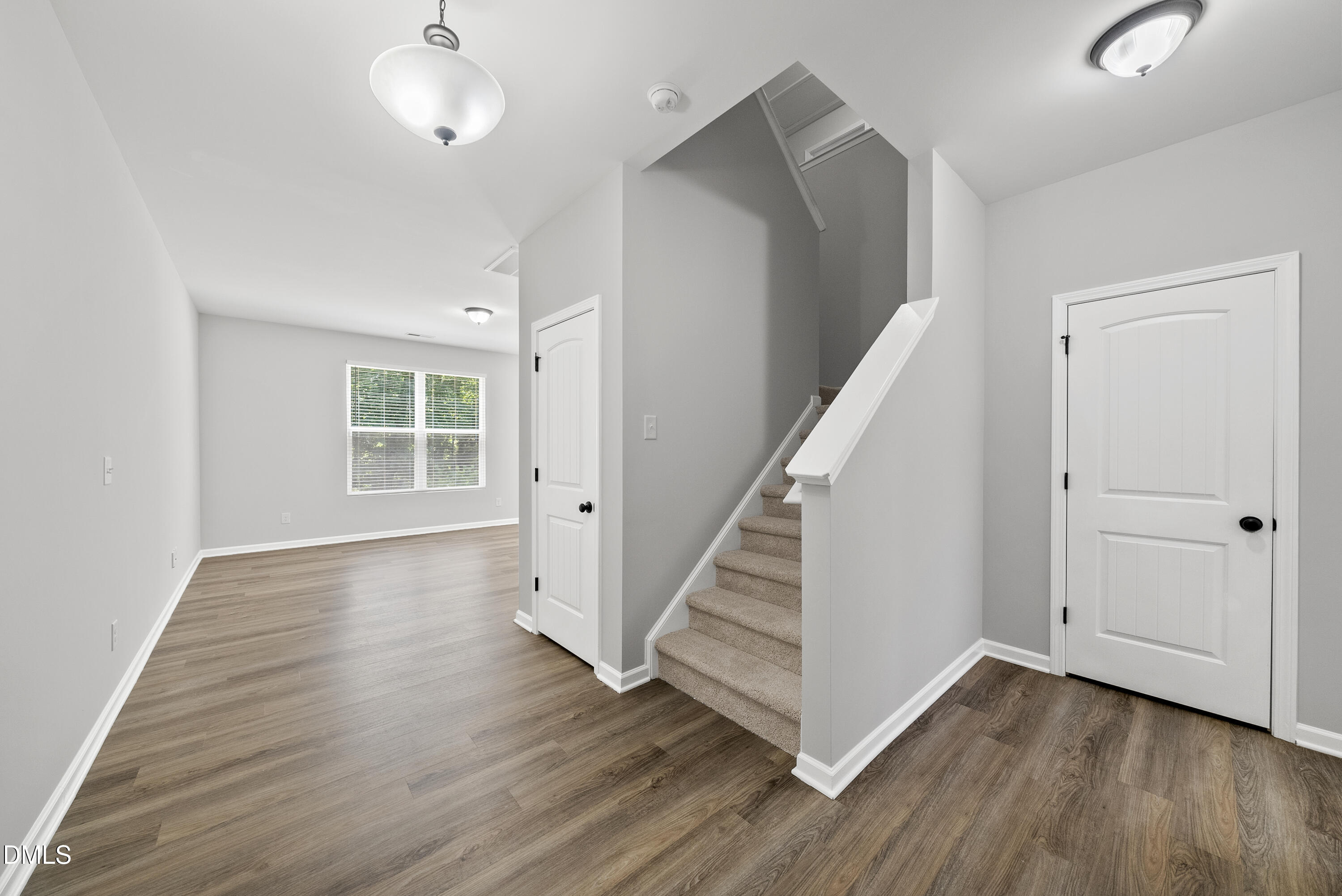 2816 Elsa Drive Property Photo 8