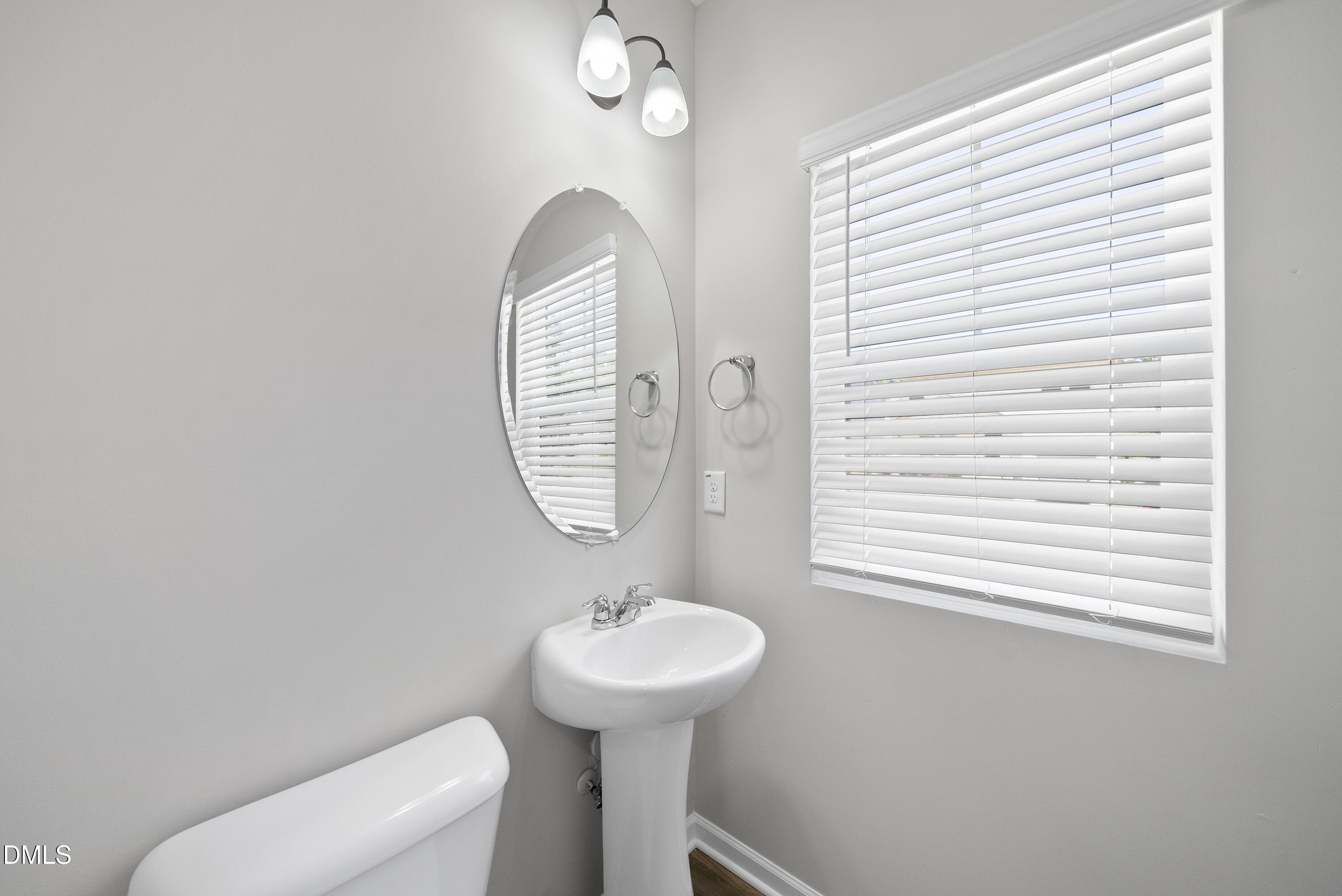 2816 Elsa Drive Property Photo 10