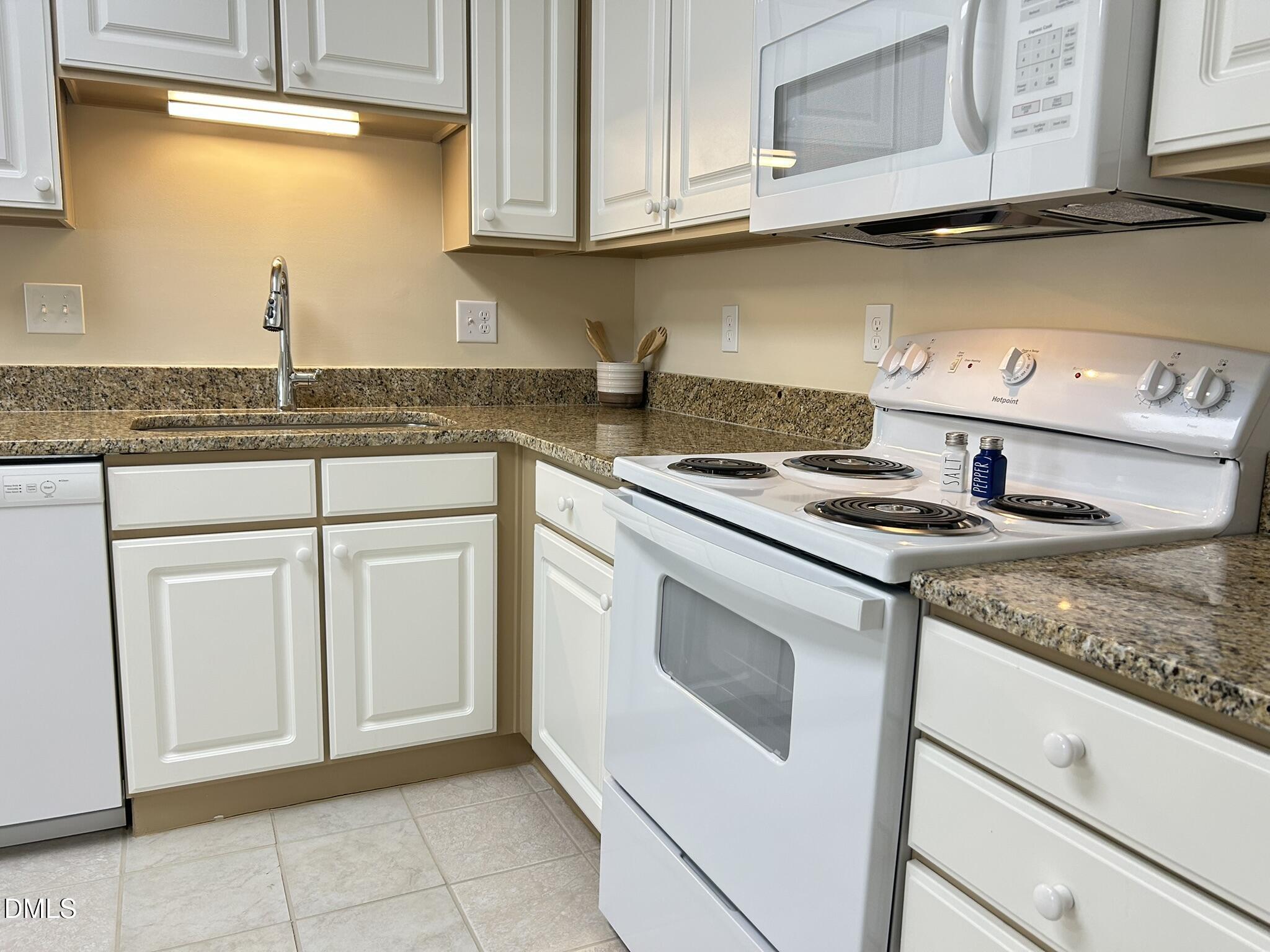 2510 Friedland Place 102 Property Photo 10