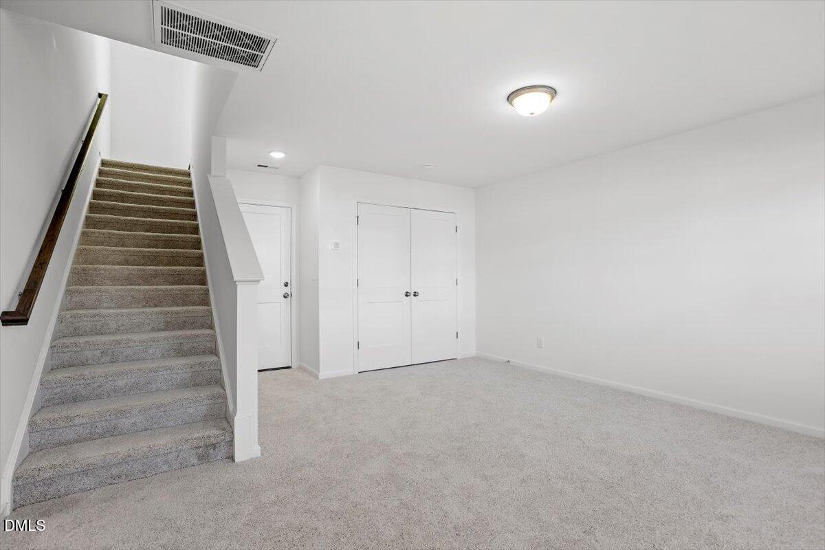 1916 Oak City Lane Property Photo 4