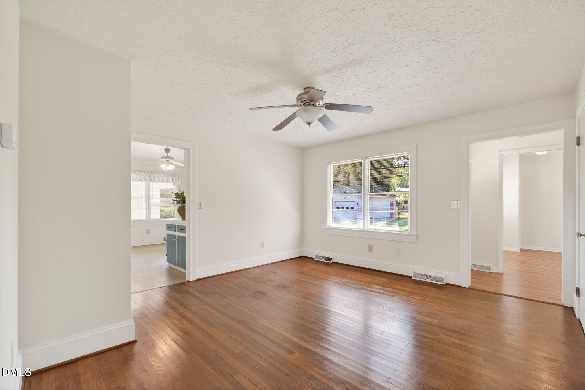 403 S Pearl Street Property Photo 15