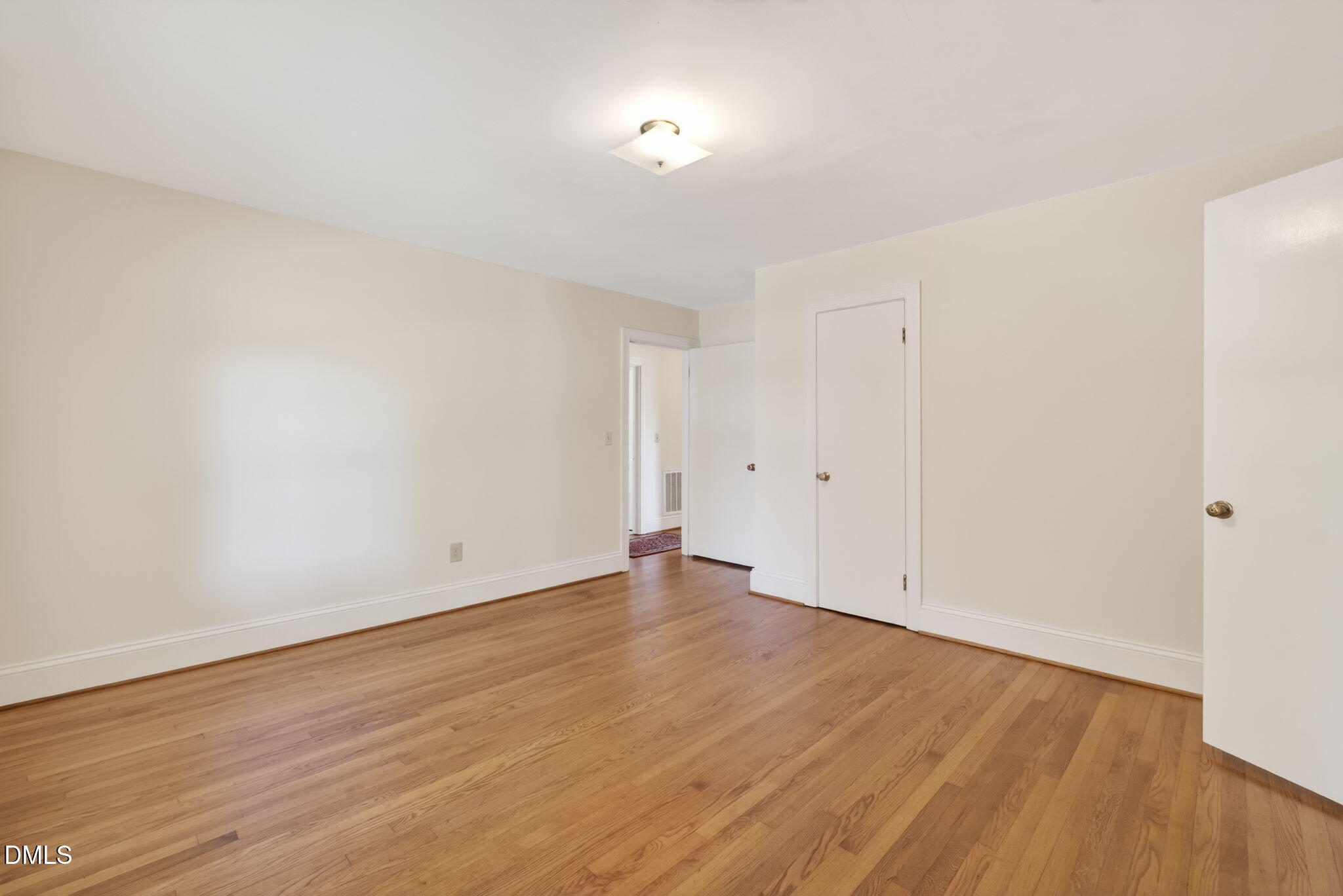 403 S Pearl Street Property Photo 29