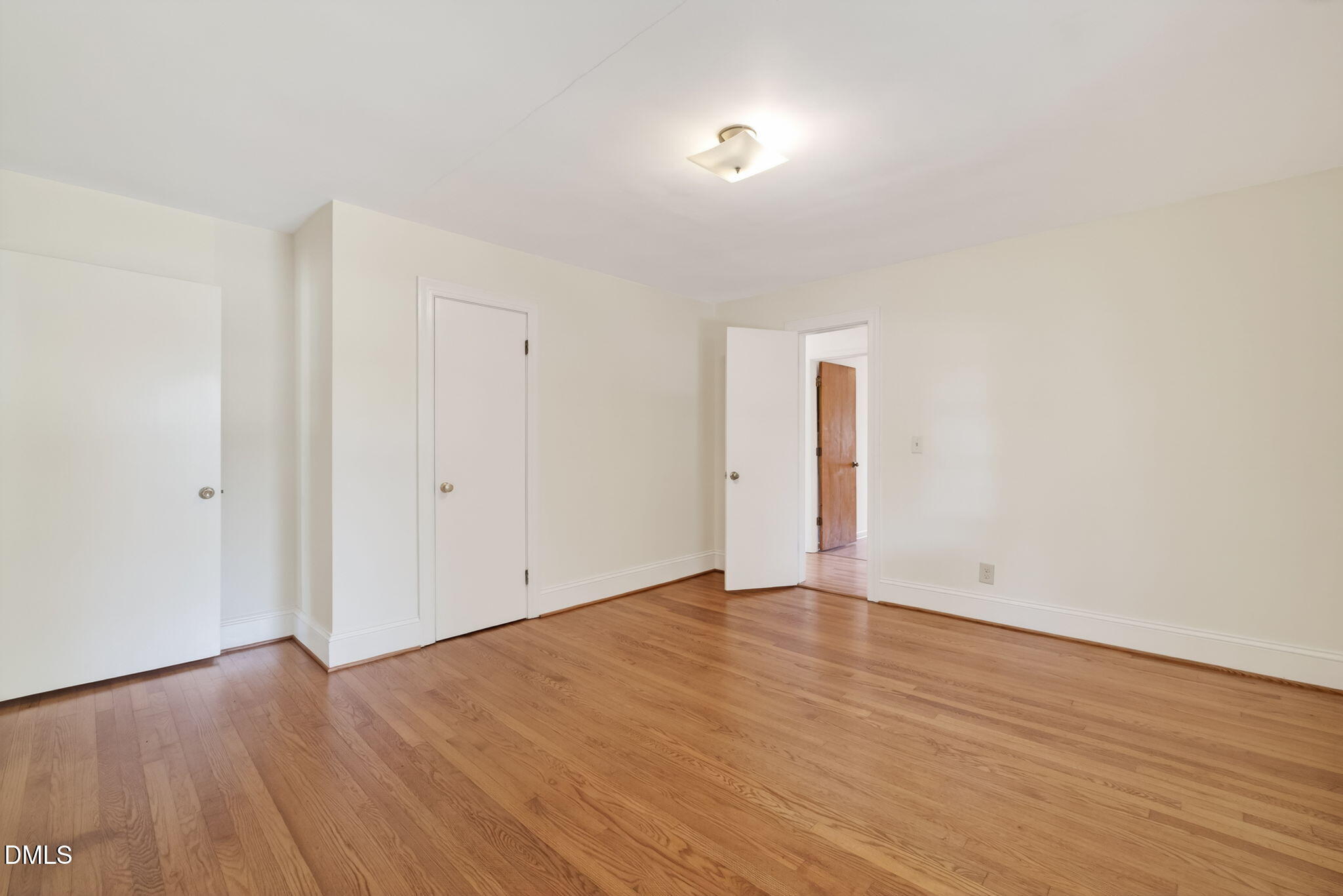 403 S Pearl Street Property Photo 30