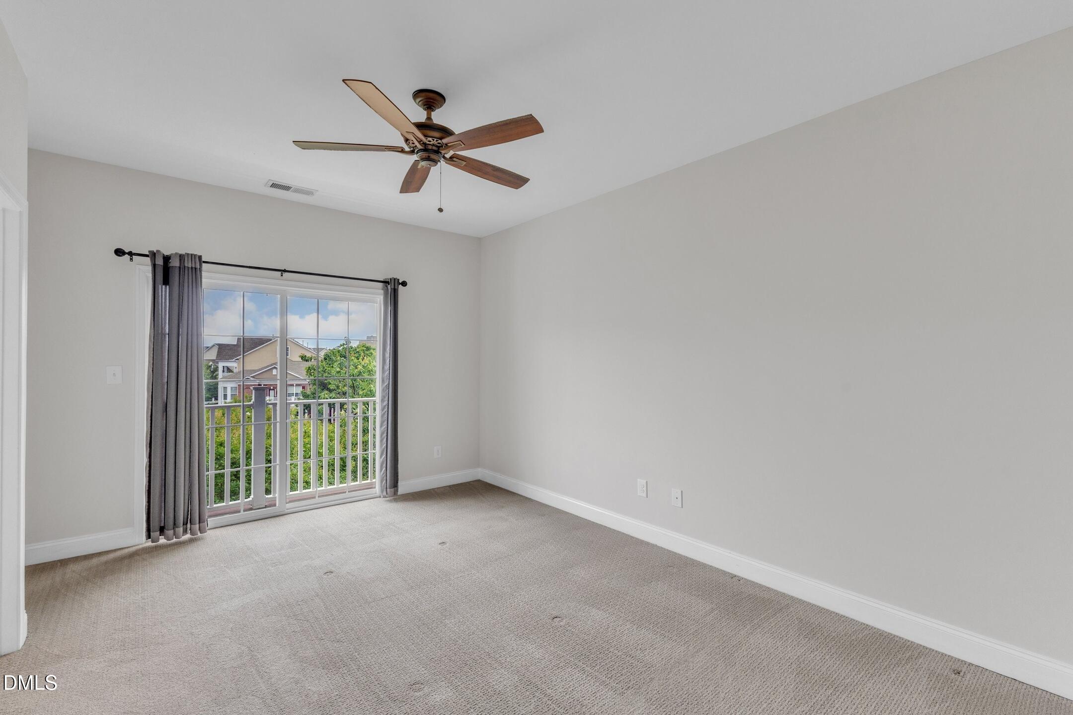9211 Calabria Drive 104 Property Photo 22